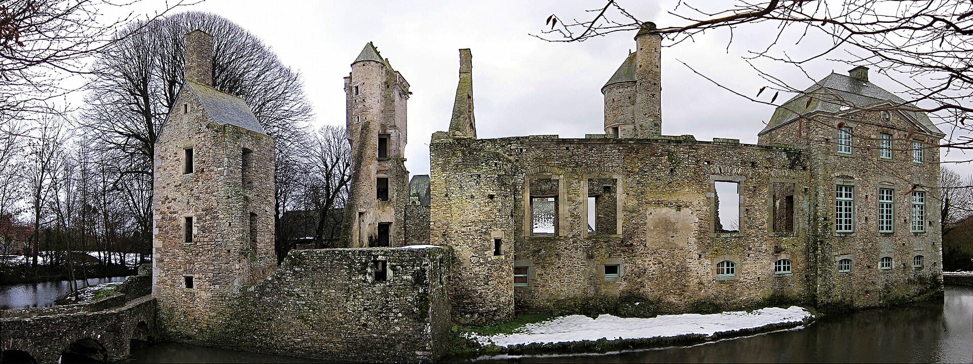 Château de Gratot — château à Gratot, Manche, façade, classé mh