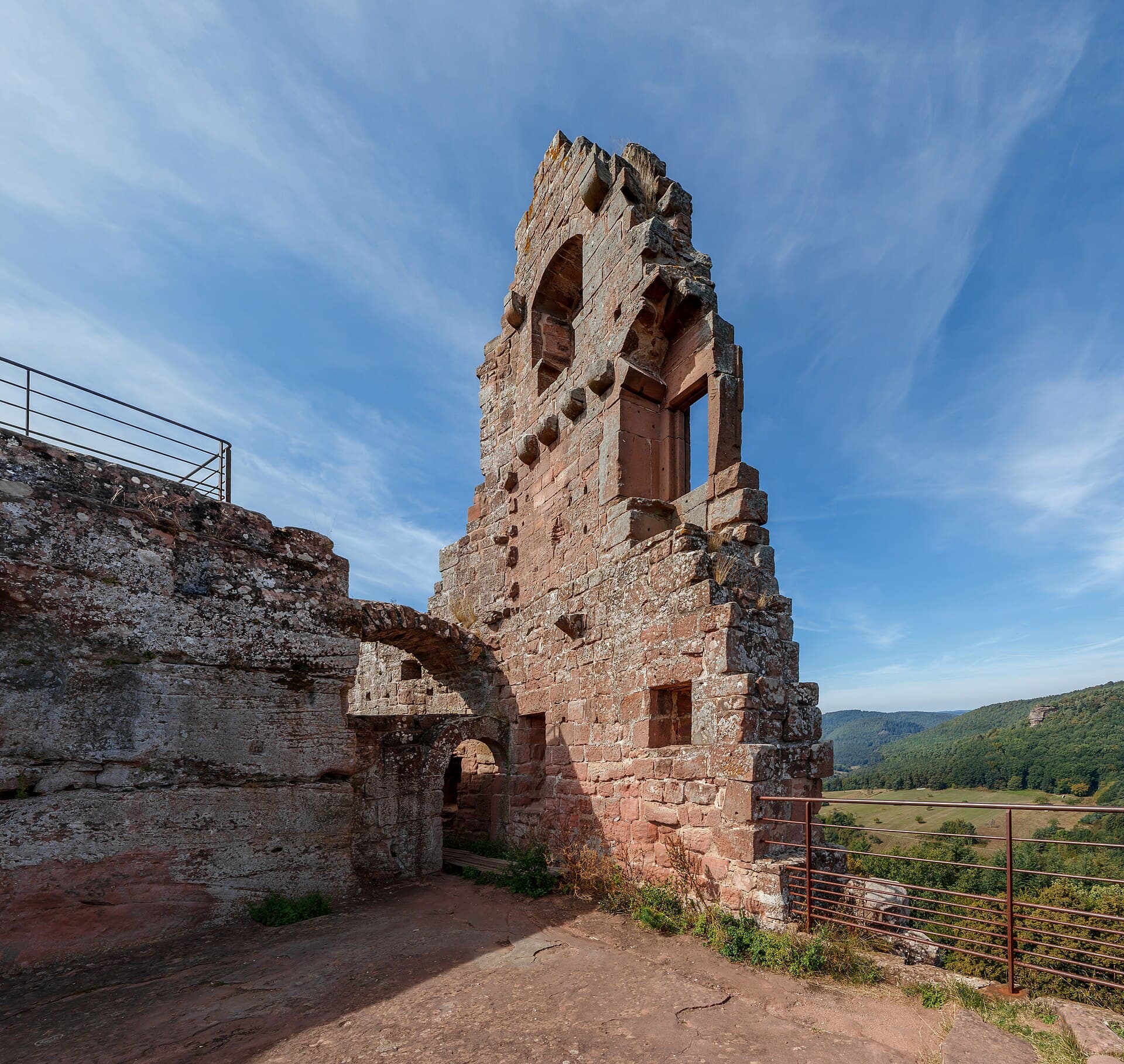 Château de Fleckenstein — château à Lembach, Bas-Rhin, classé mh
