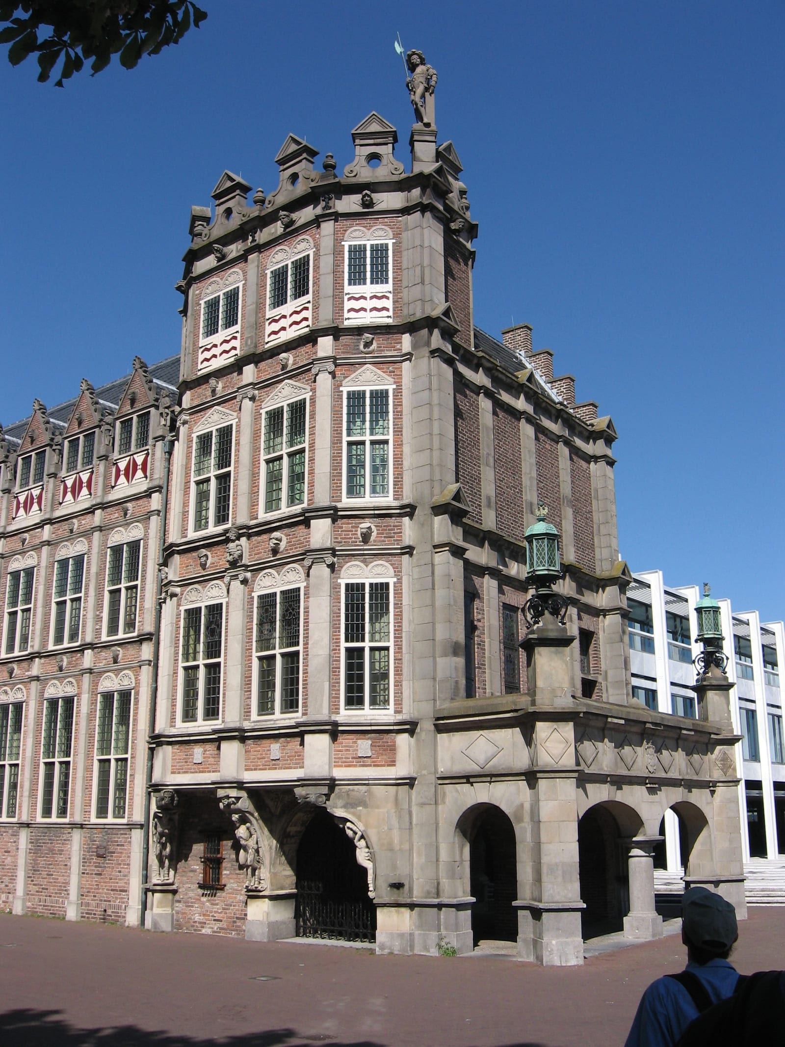 Duivelshuis (Huis van Maarten van Rossem)