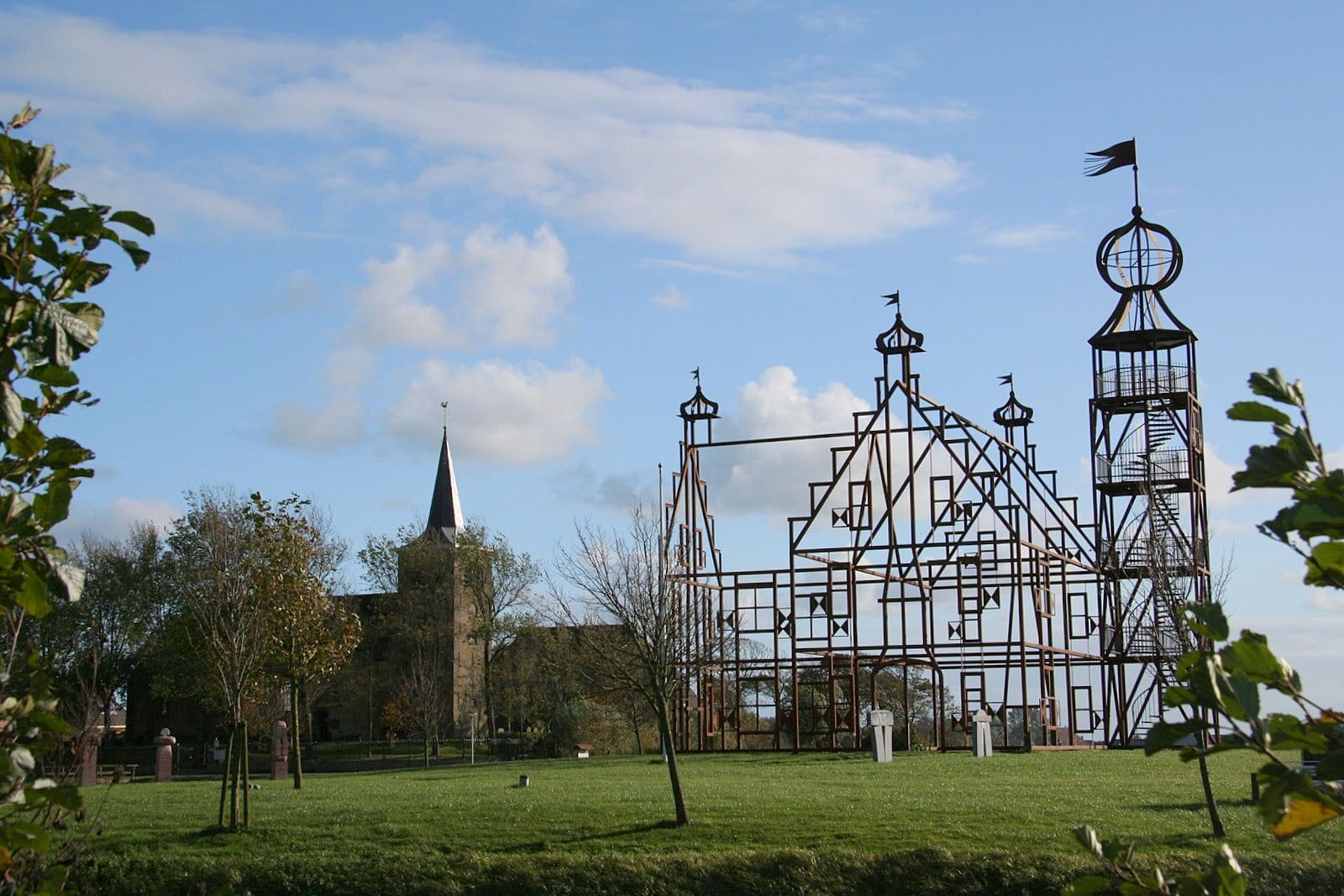 Poortgebouw van Uniastate