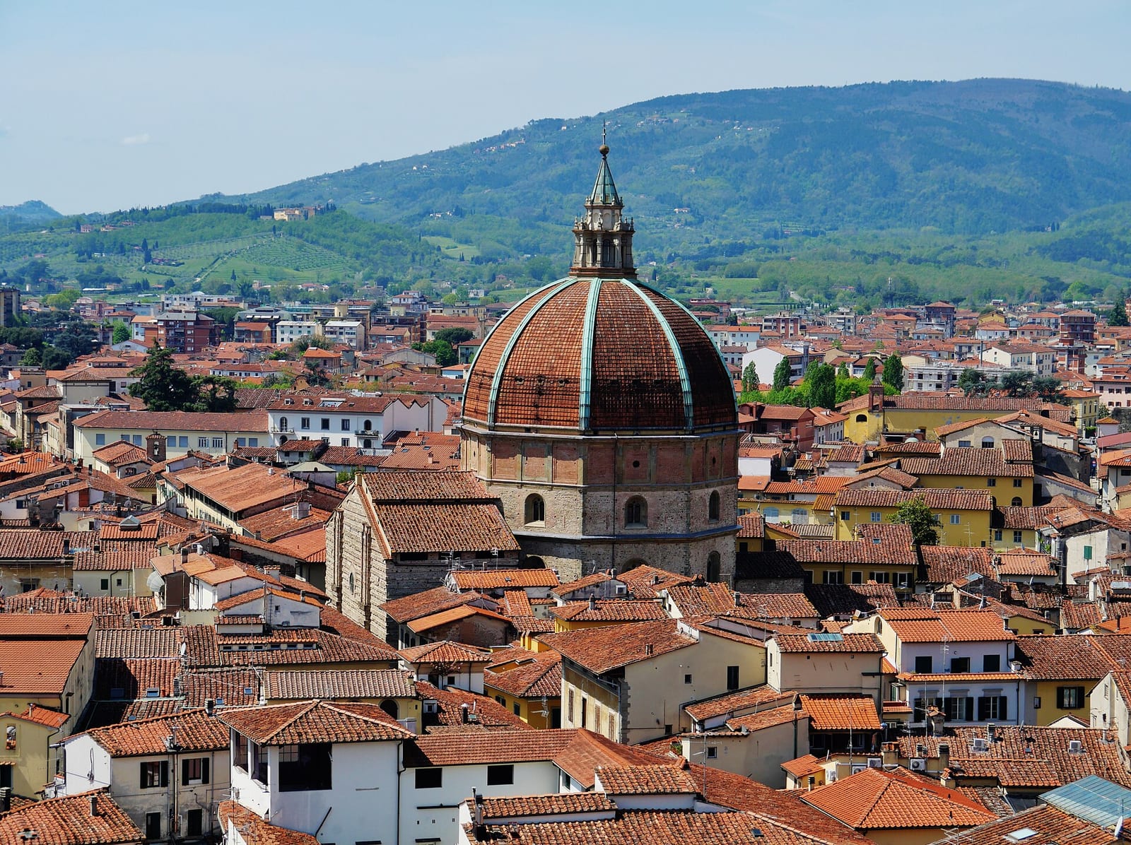 La Basilique de la Madonna dell'Umiltà à Pistoia dans son environnement