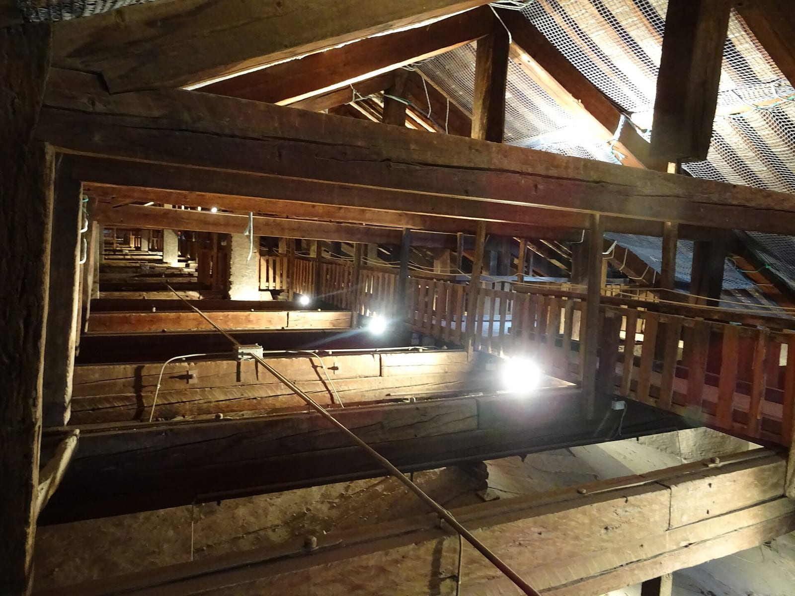 Intérieur de La Basilique San Petronio à Bologne