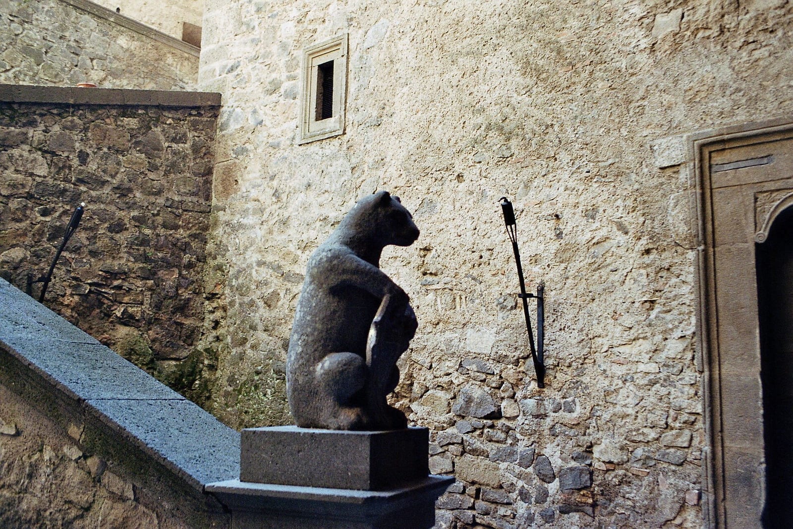 Détail de Le Castello Orsini-Odescalchi à Bracciano