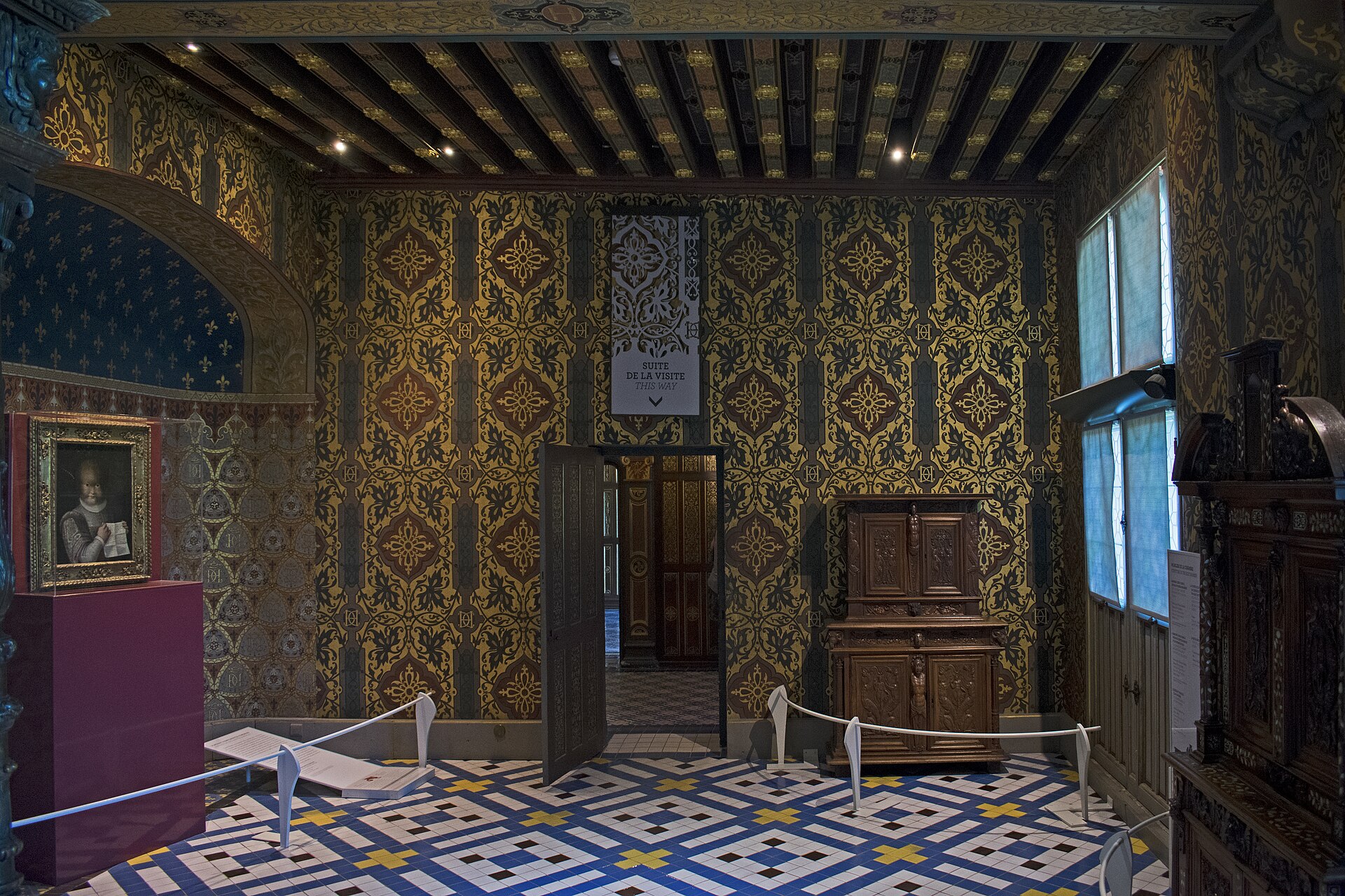 Château de Blois – aile François Ier (Blois) Château de Blois – aile François Ier — château à Blois, Loir-et-Cher, intérieur, classé mh