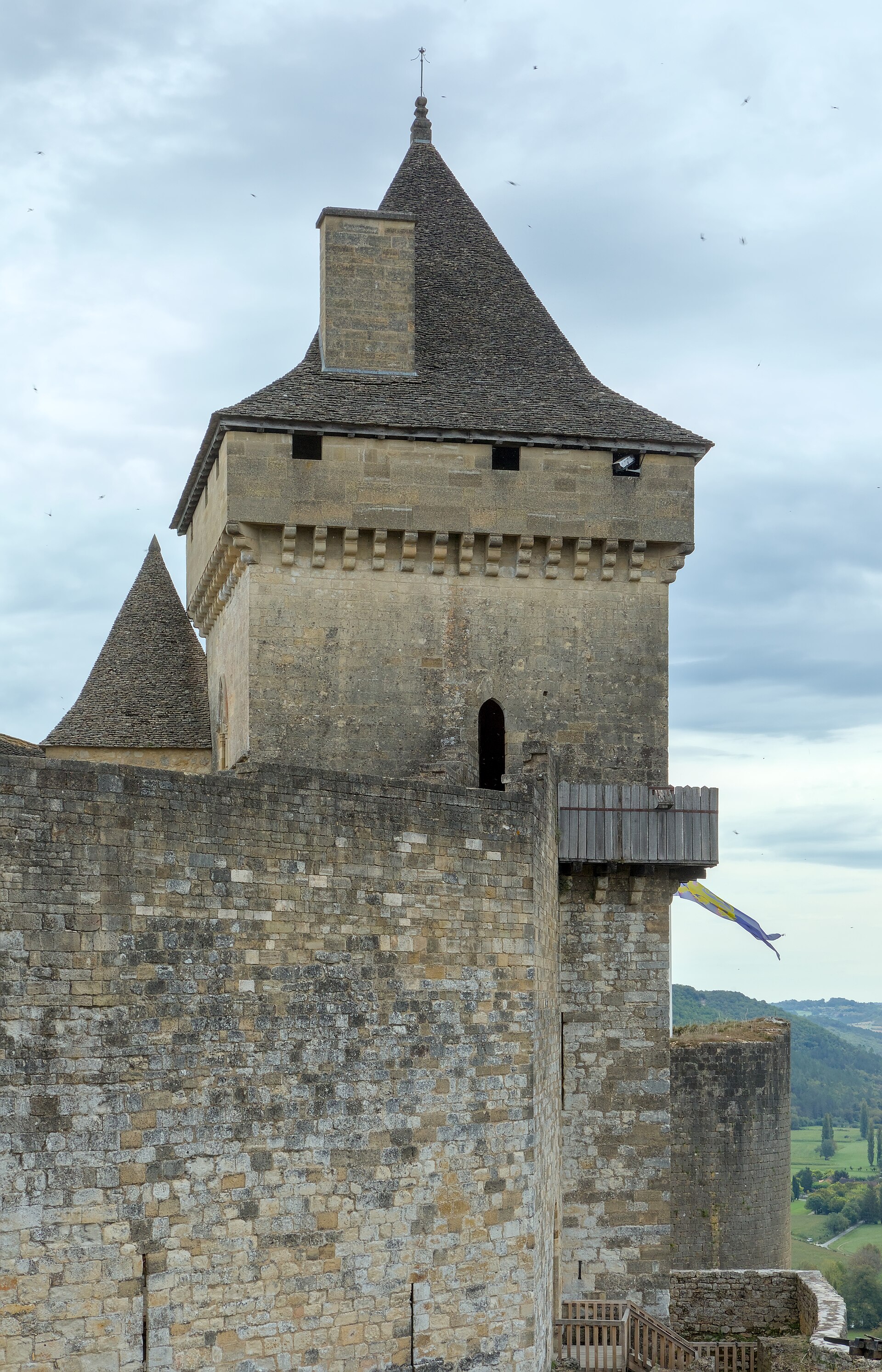 Château de Castelnaud (Castelnaud-la-Chapelle) Château de Castelnaud — château à Castelnaud-la-Chapelle, Dordogne, vue de nuit, classé mh
