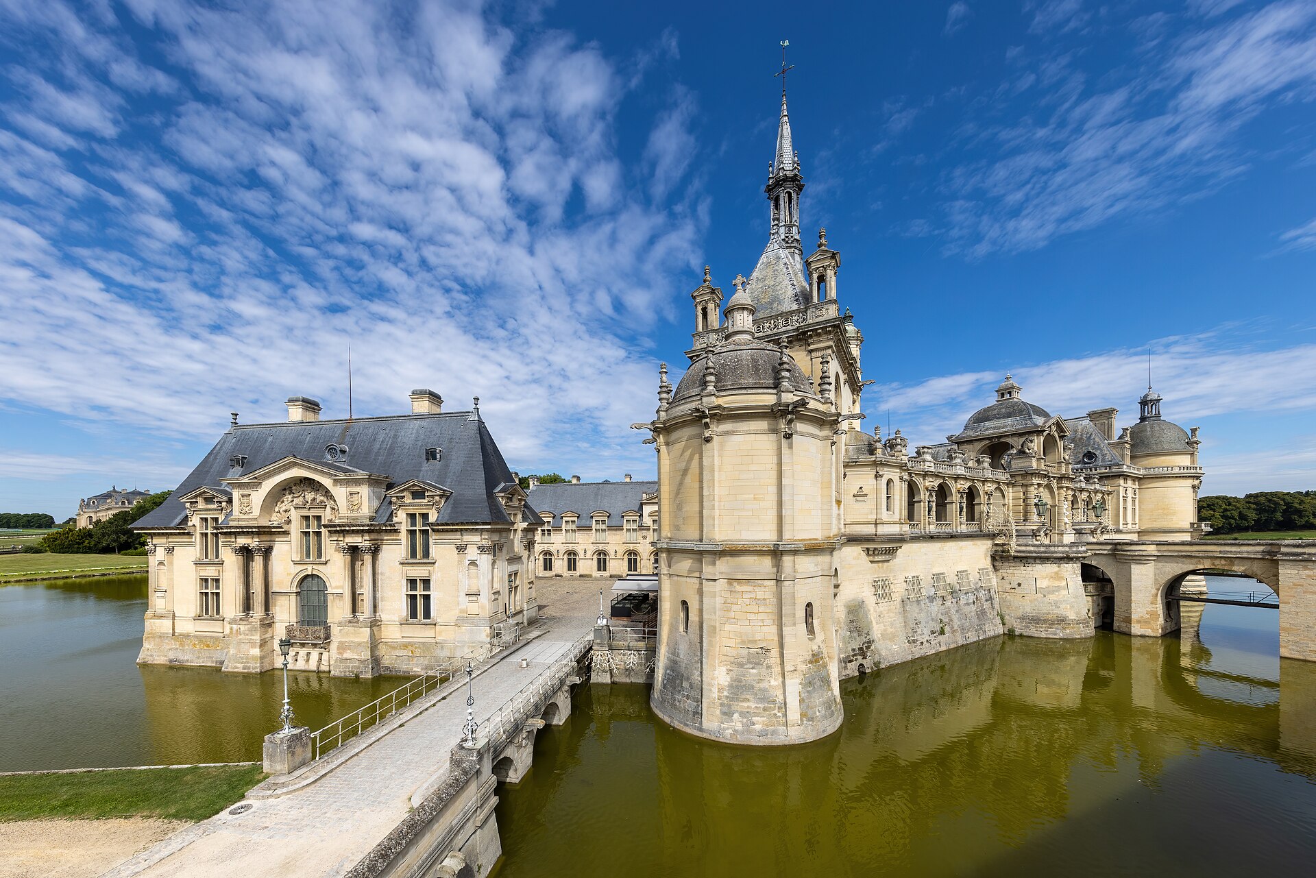 Château de Chantilly — château à Chantilly, Oise, intérieur, classé mh