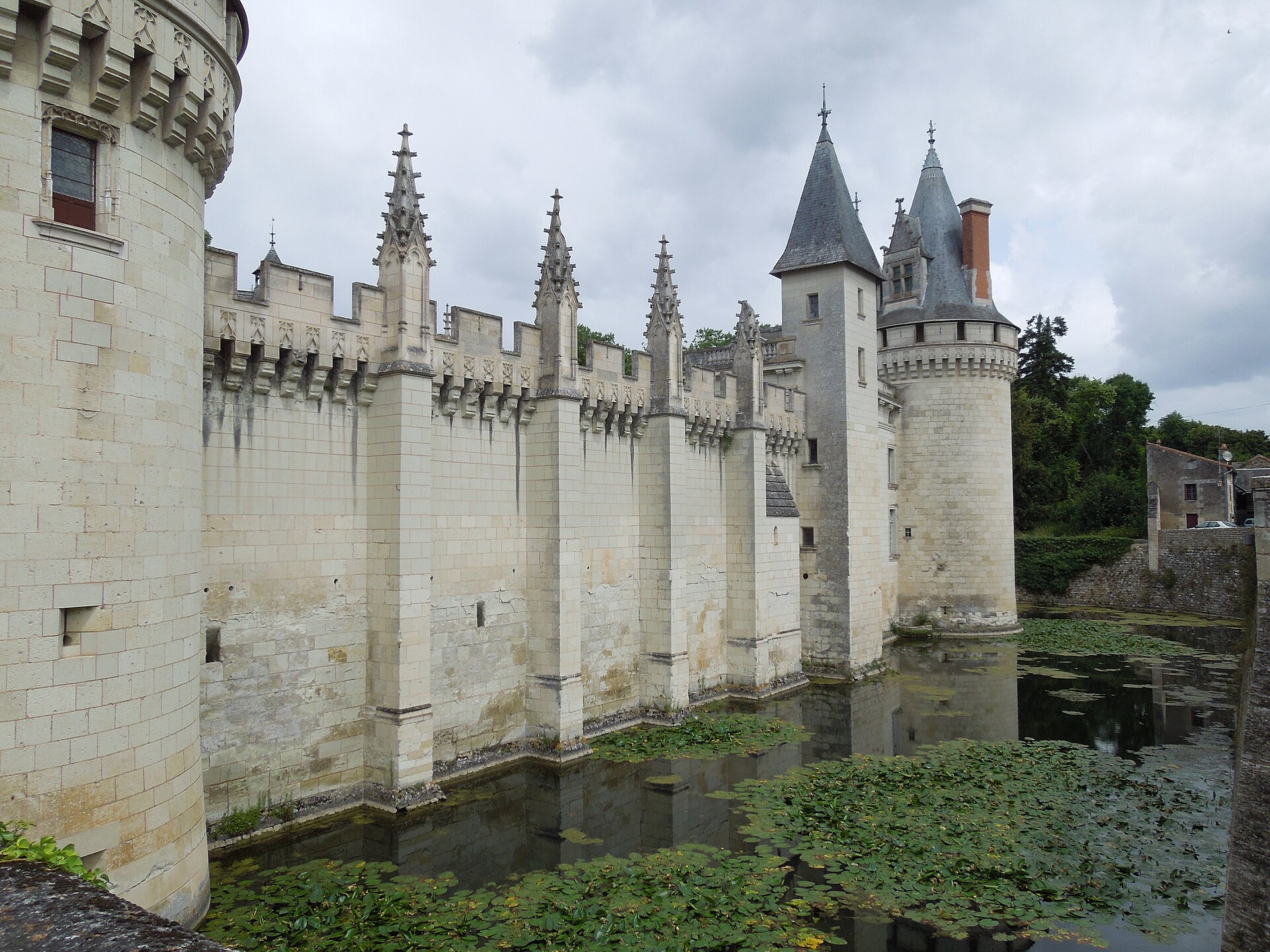 Château de Dissay (Dissay) Château de Dissay — château à Dissay, Vienne, intérieur, classé mh