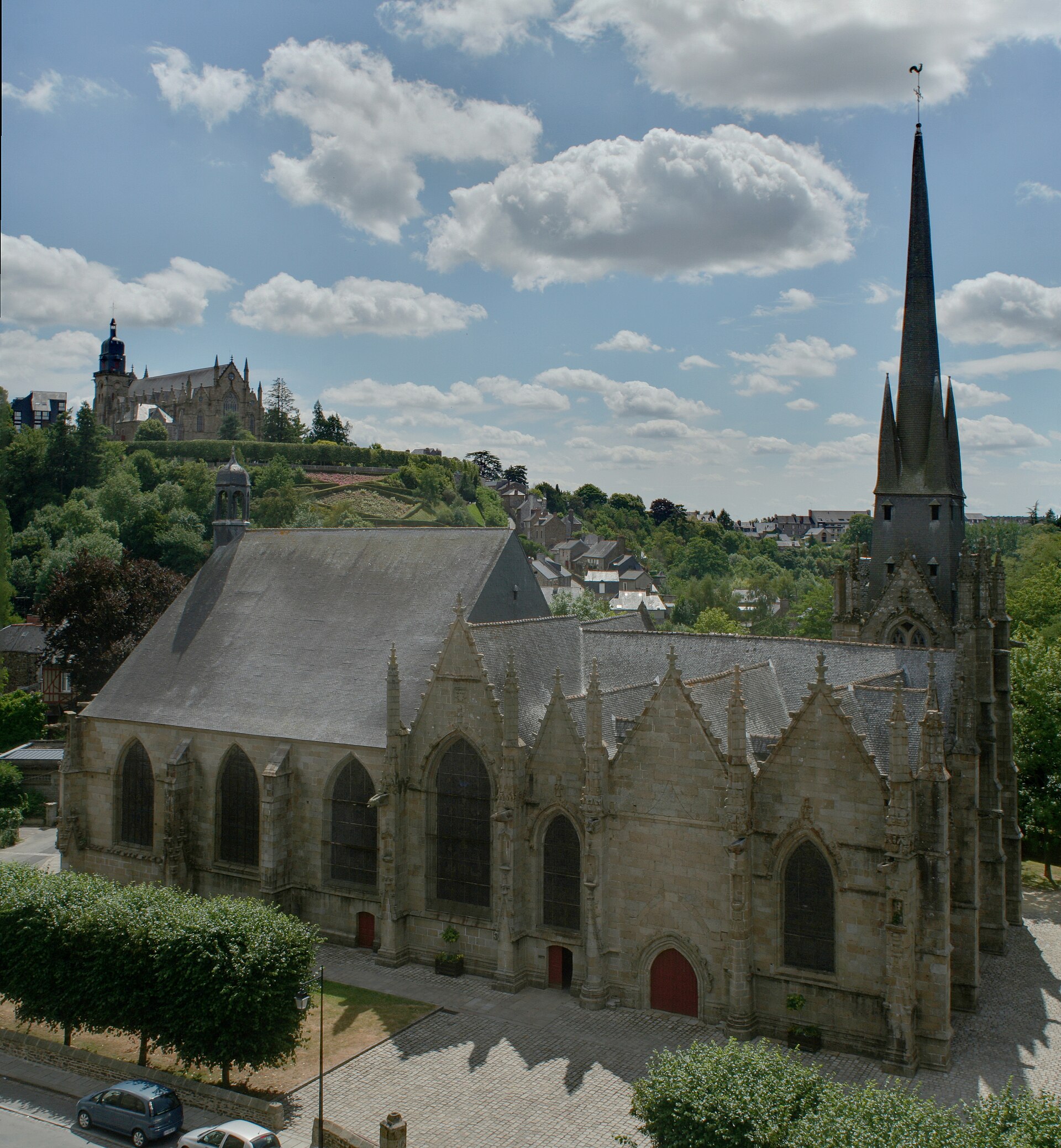 Château de Fougères (Fougères) Château de Fougères — château à Fougères, Ille-et-Vilaine, façade, classé mh