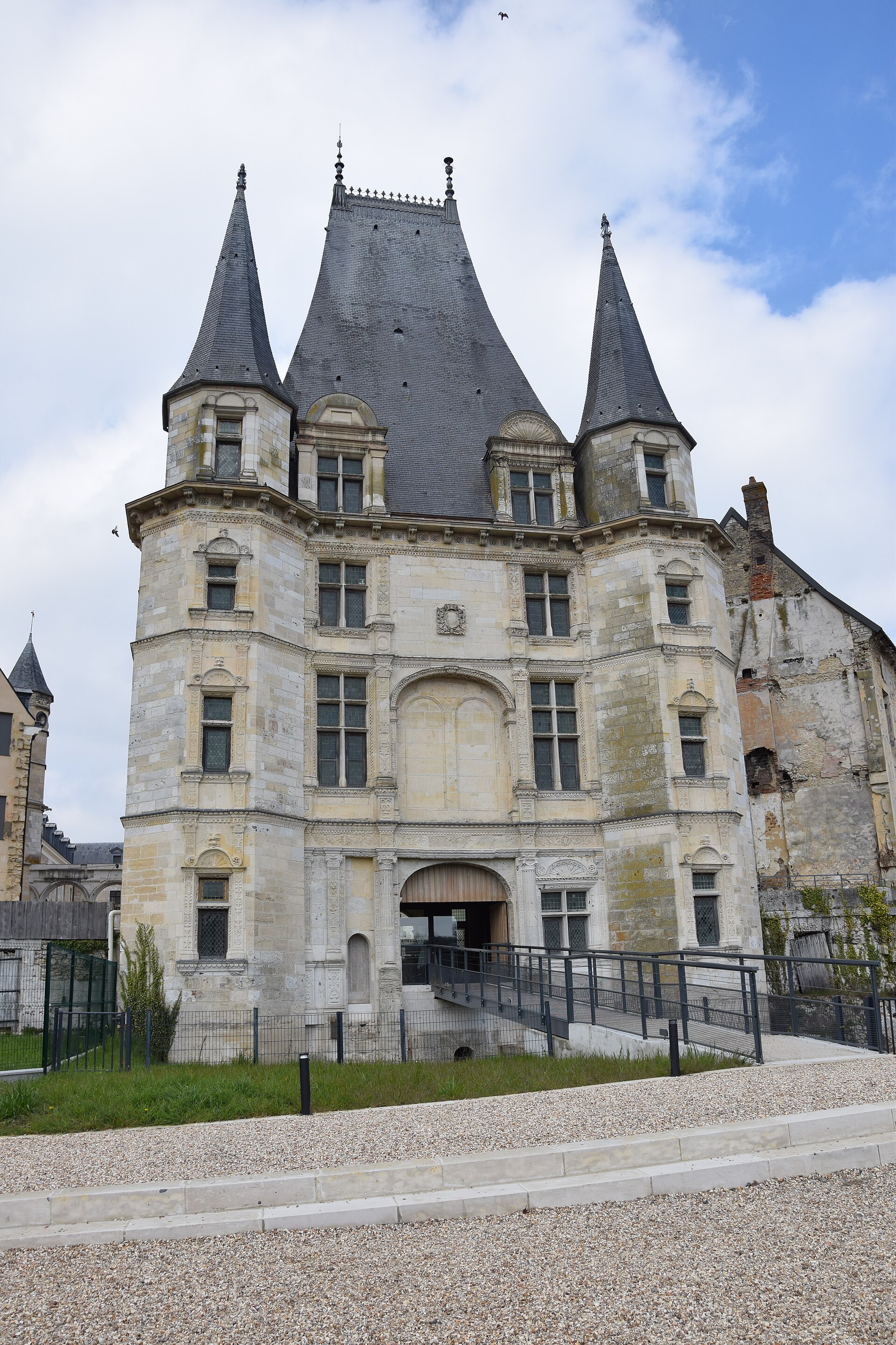 Château de Gaillon — château à Gaillon (27), monument historique (Classé MH) — vue 2