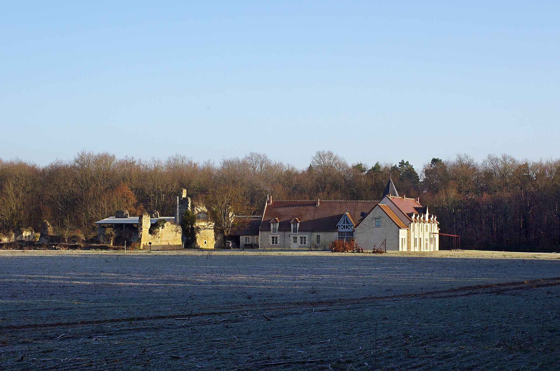 Château de Gué-Péan (Monthou-sur-Cher) Château de Gué-Péan — château à Monthou-sur-Cher, Loir-et-Cher, classé mh