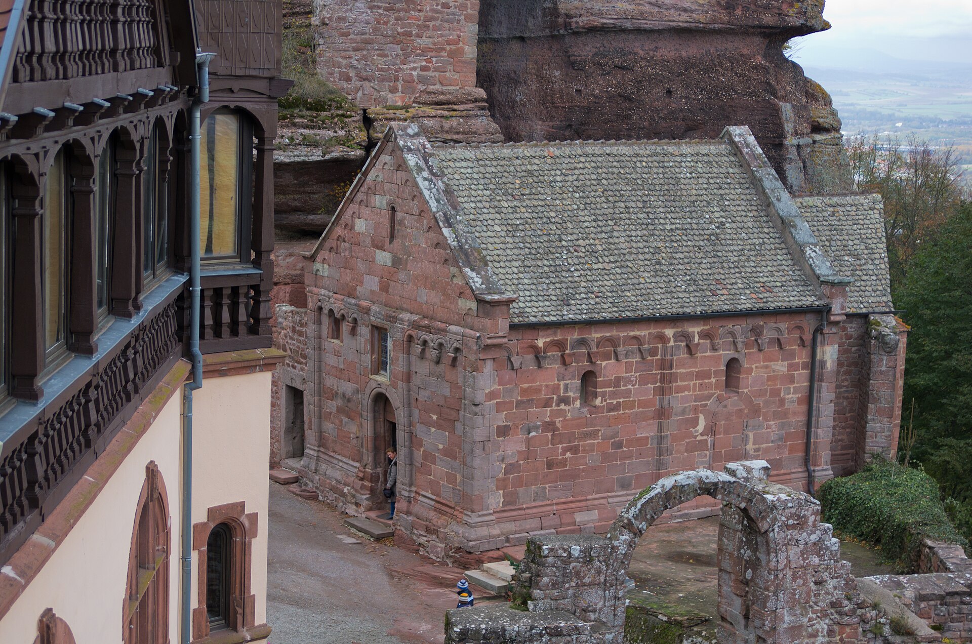 Château de Haut-Barr — château à Saverne, Bas-Rhin, façade, classé mh