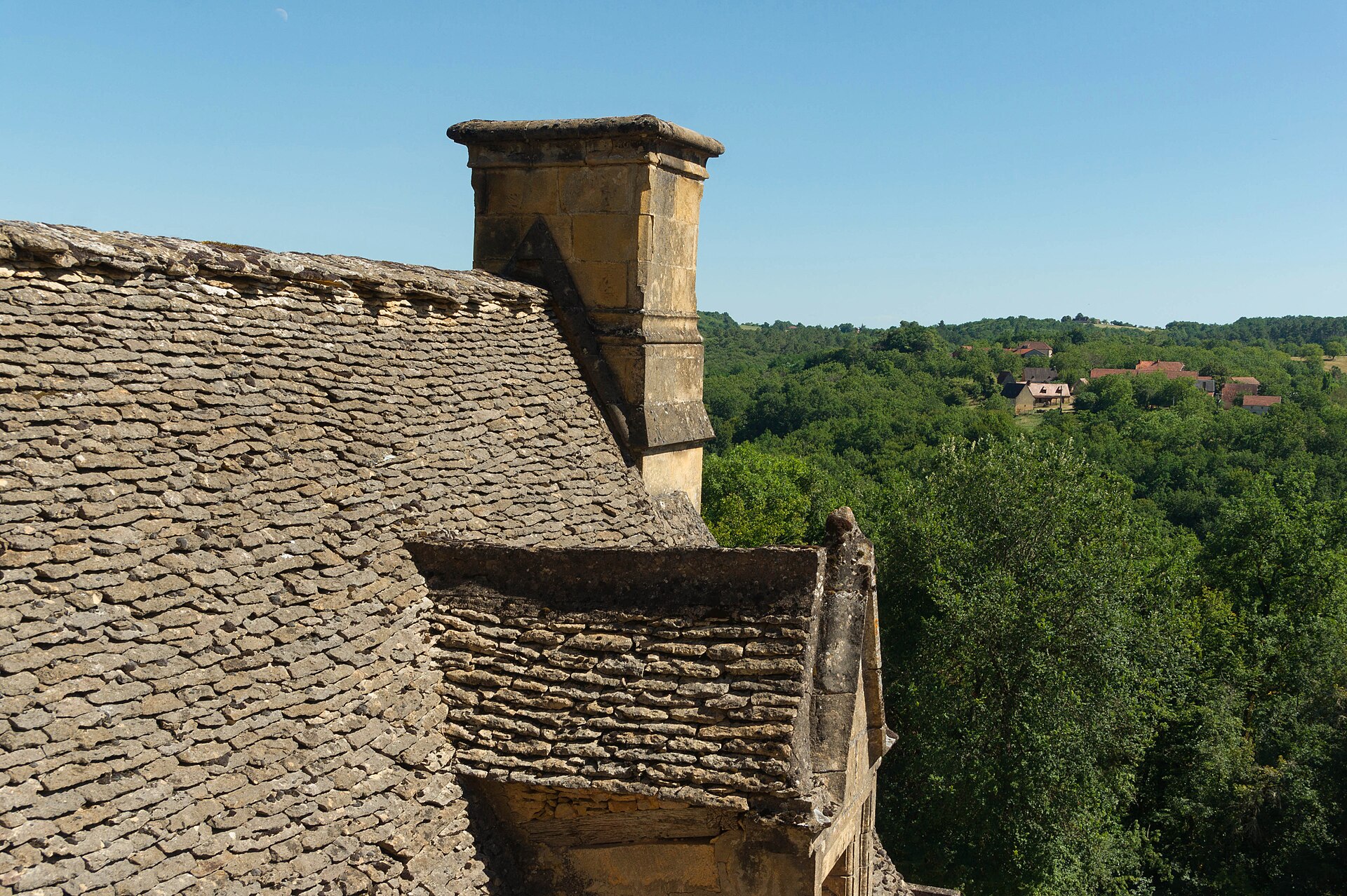 Château de Hautefort (Hautefort) Château de Hautefort — château à Hautefort, Dordogne, intérieur, classé mh