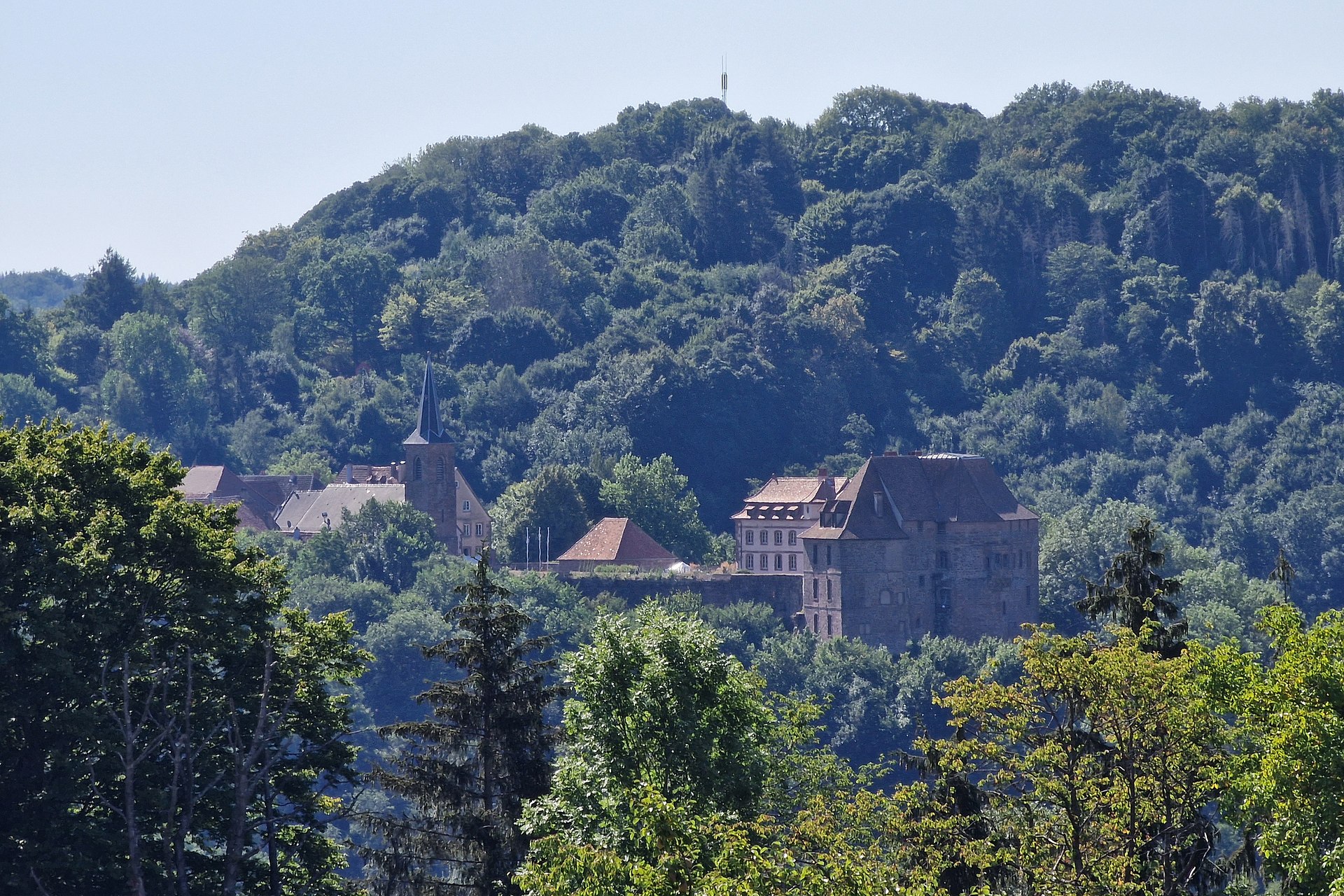 Château de la Petite-Pierre (La Petite-Pierre) Château de la Petite-Pierre — château à La Petite-Pierre, Bas-Rhin, intérieur, classé mh