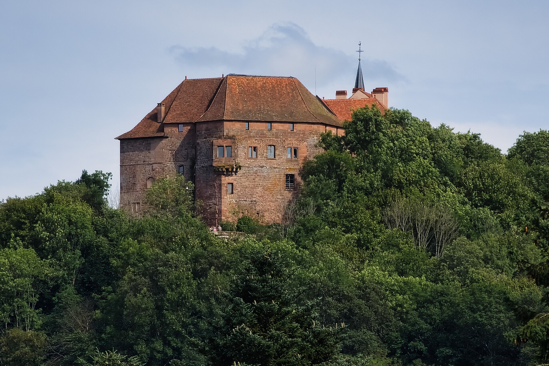 Château de la Petite-Pierre (La Petite-Pierre) Château de la Petite-Pierre — château à La Petite-Pierre, Bas-Rhin, vue de nuit, classé mh