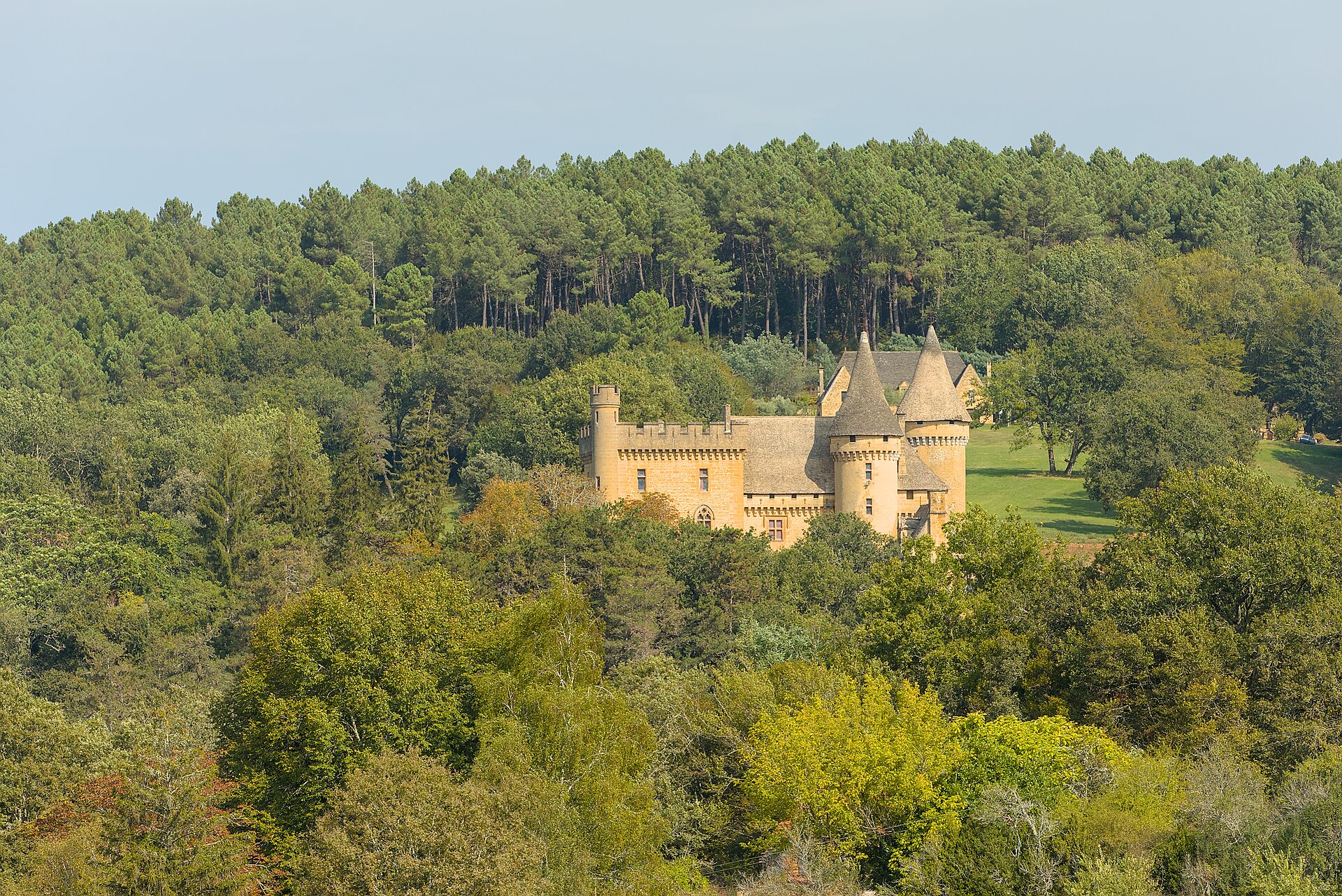 Château de Puymartin — château à Marquay, Dordogne, intérieur, classé mh