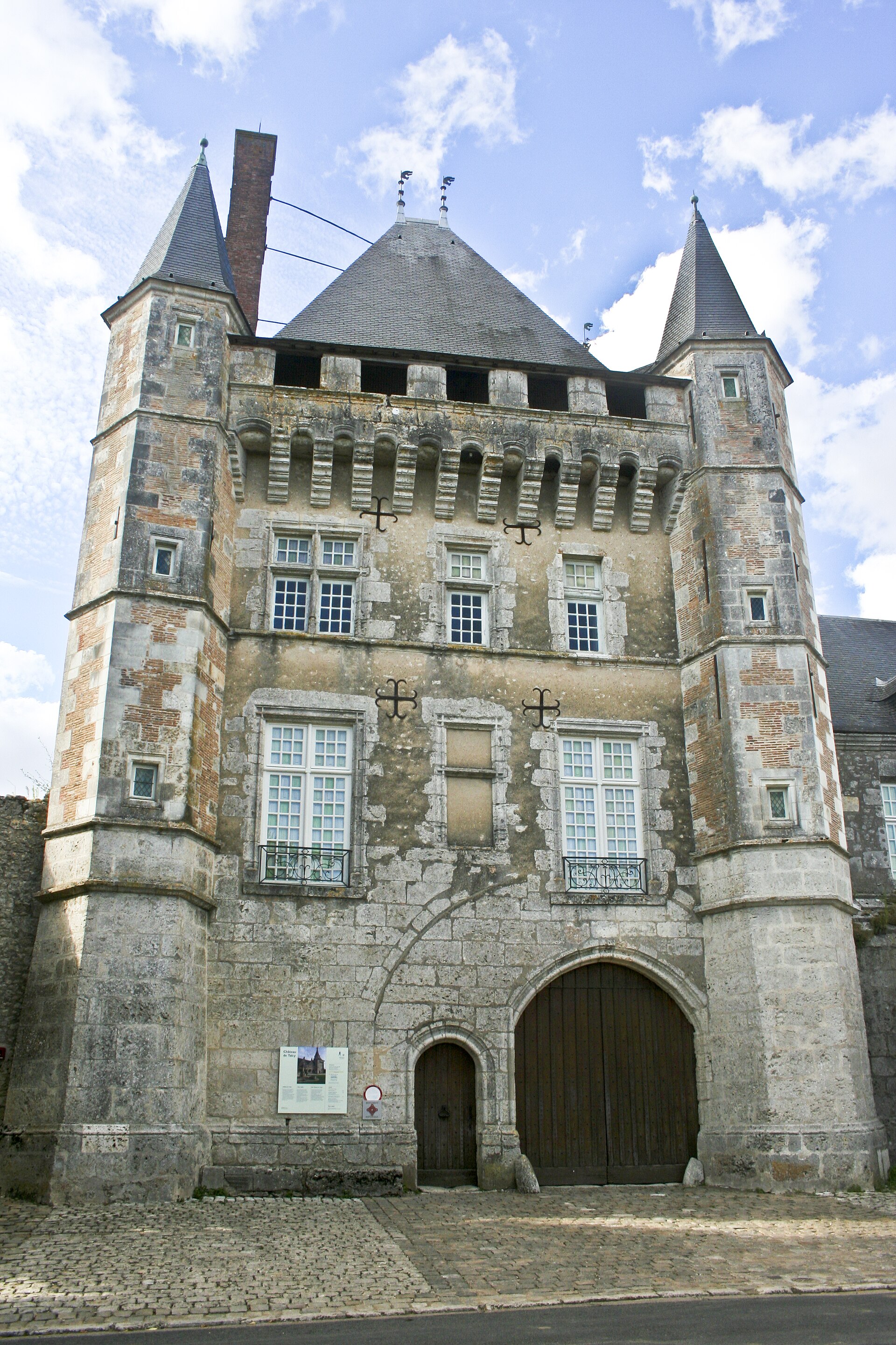 Château de Talcy (Talcy) Château de Talcy — château à Talcy, Loir-et-Cher, façade, classé mh