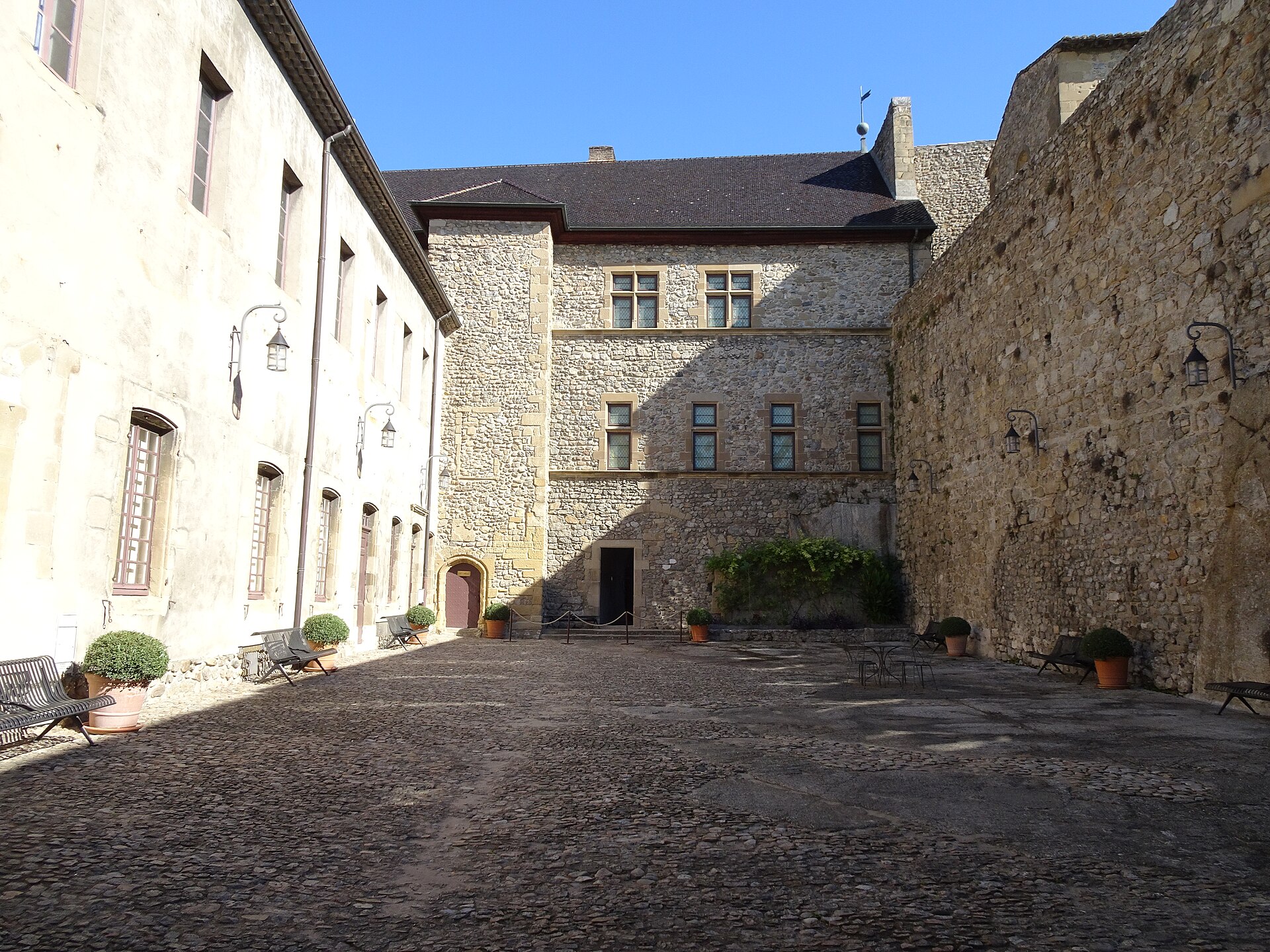 Château de Tournon-sur-Rhône