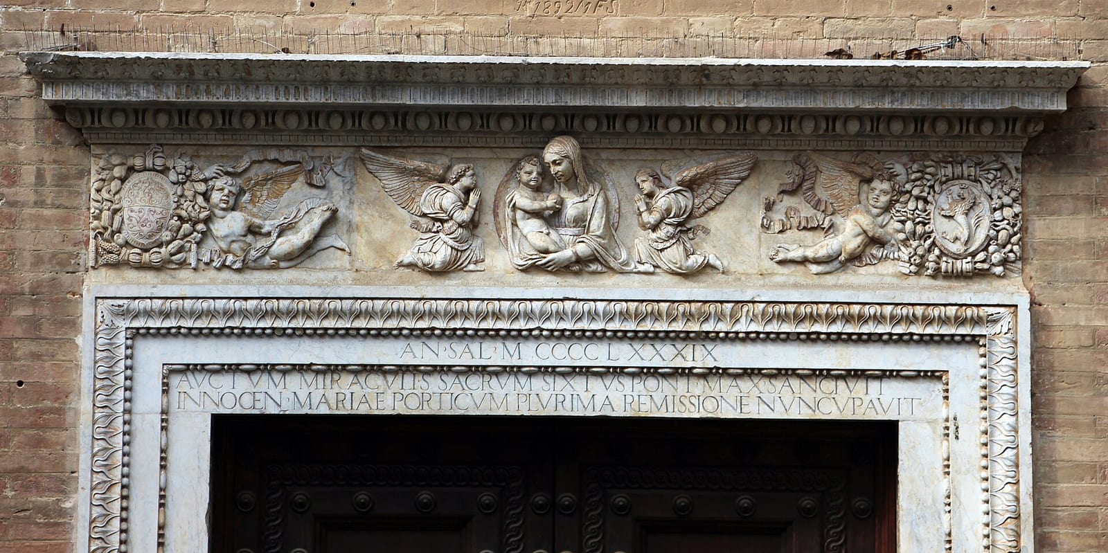 Détail de L'église de Fontegiusta