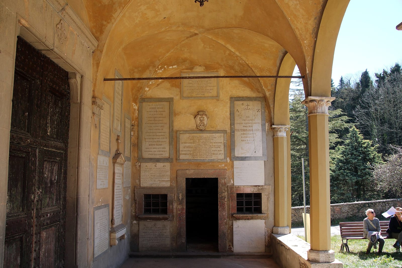 Vue de L'Église San Girolamo de Volterra