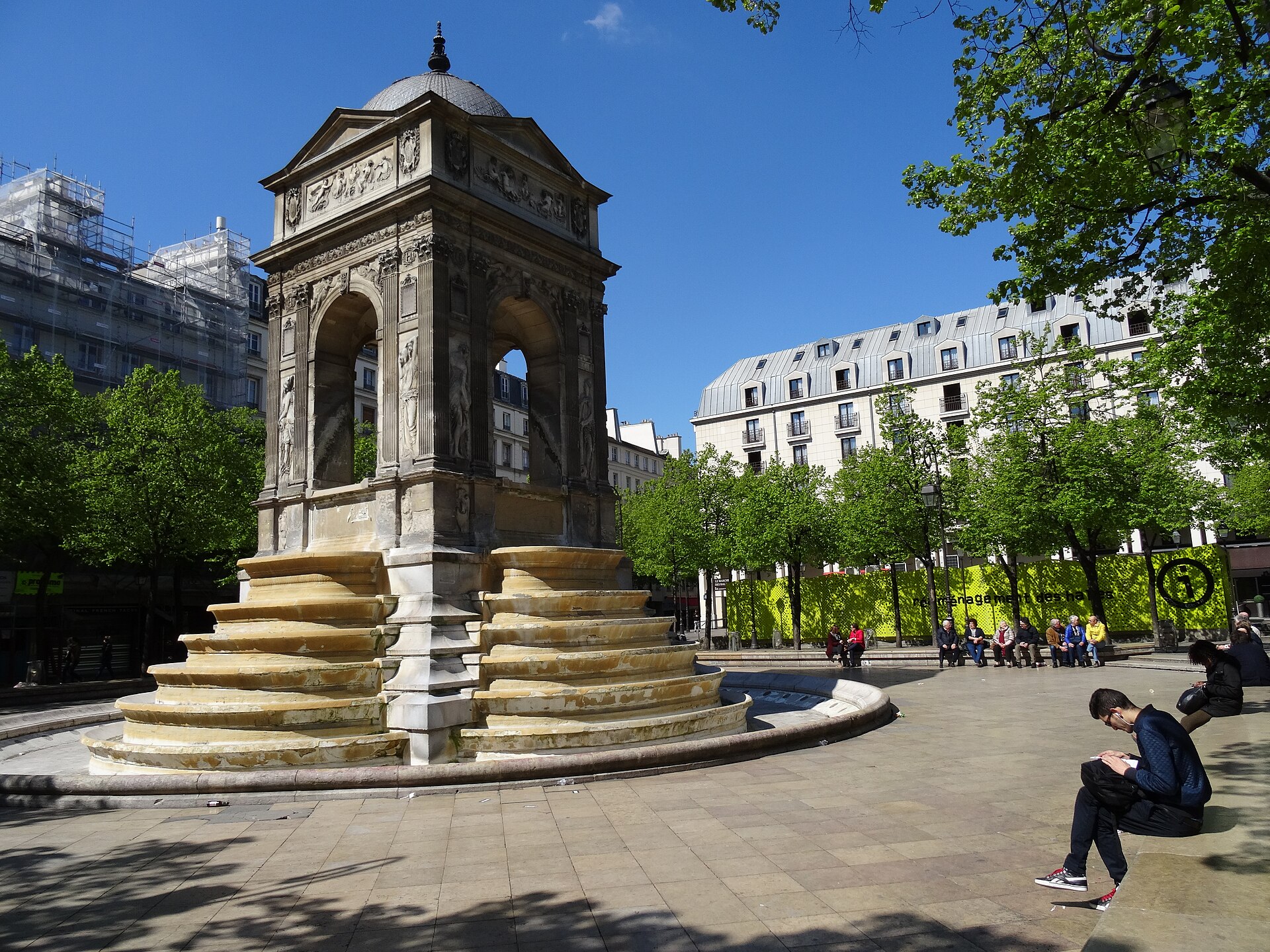 Fontaine des Innocents (Paris (1er)) Fontaine des Innocents — architecture utilitaire à Paris (1er), Paris, façade, classé mh