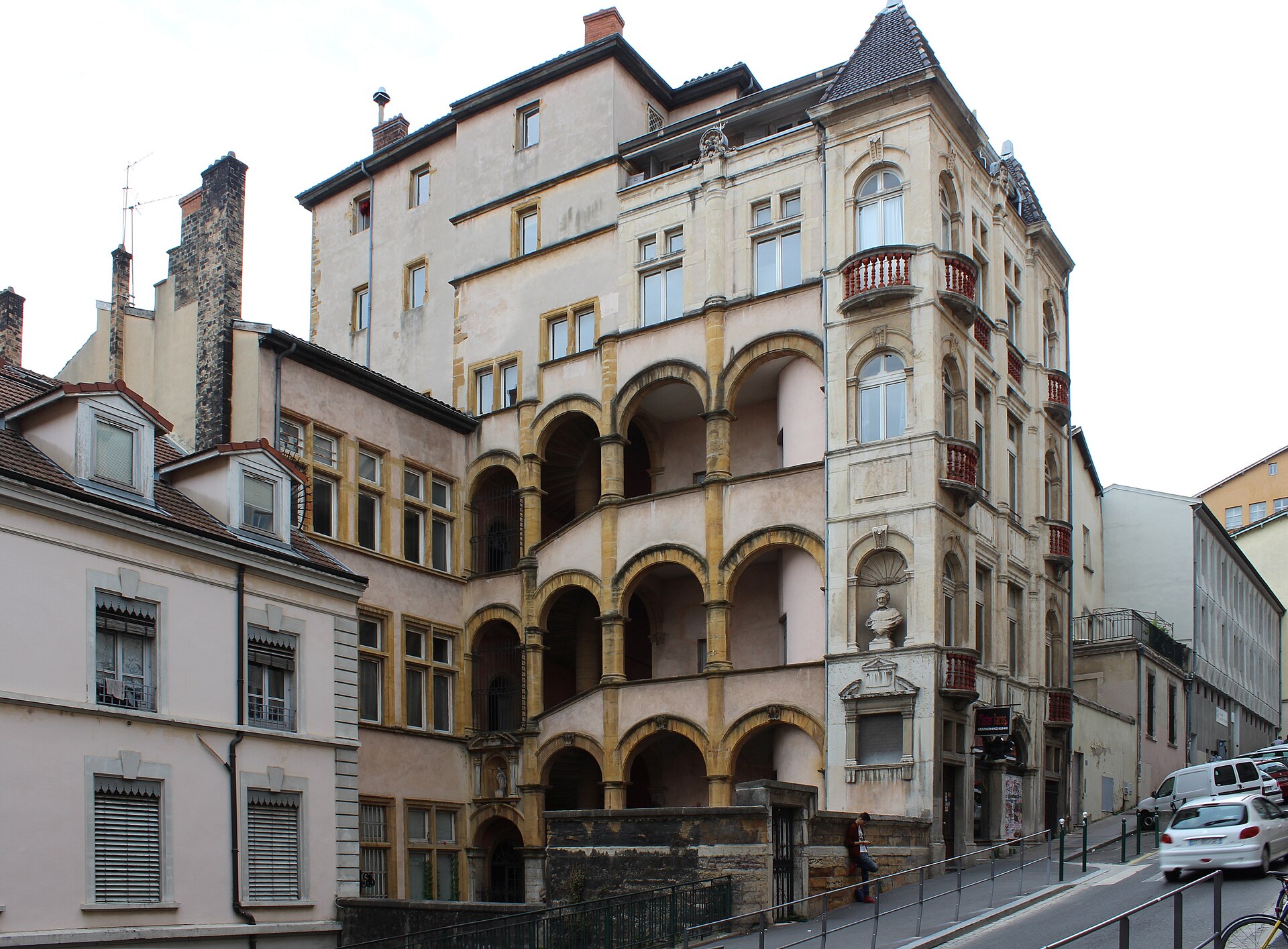 Hôtel Bullioud (Lyon) (Lyon) Hôtel Bullioud (Lyon) — architecture civile à Lyon, Rhône, façade, classé mh