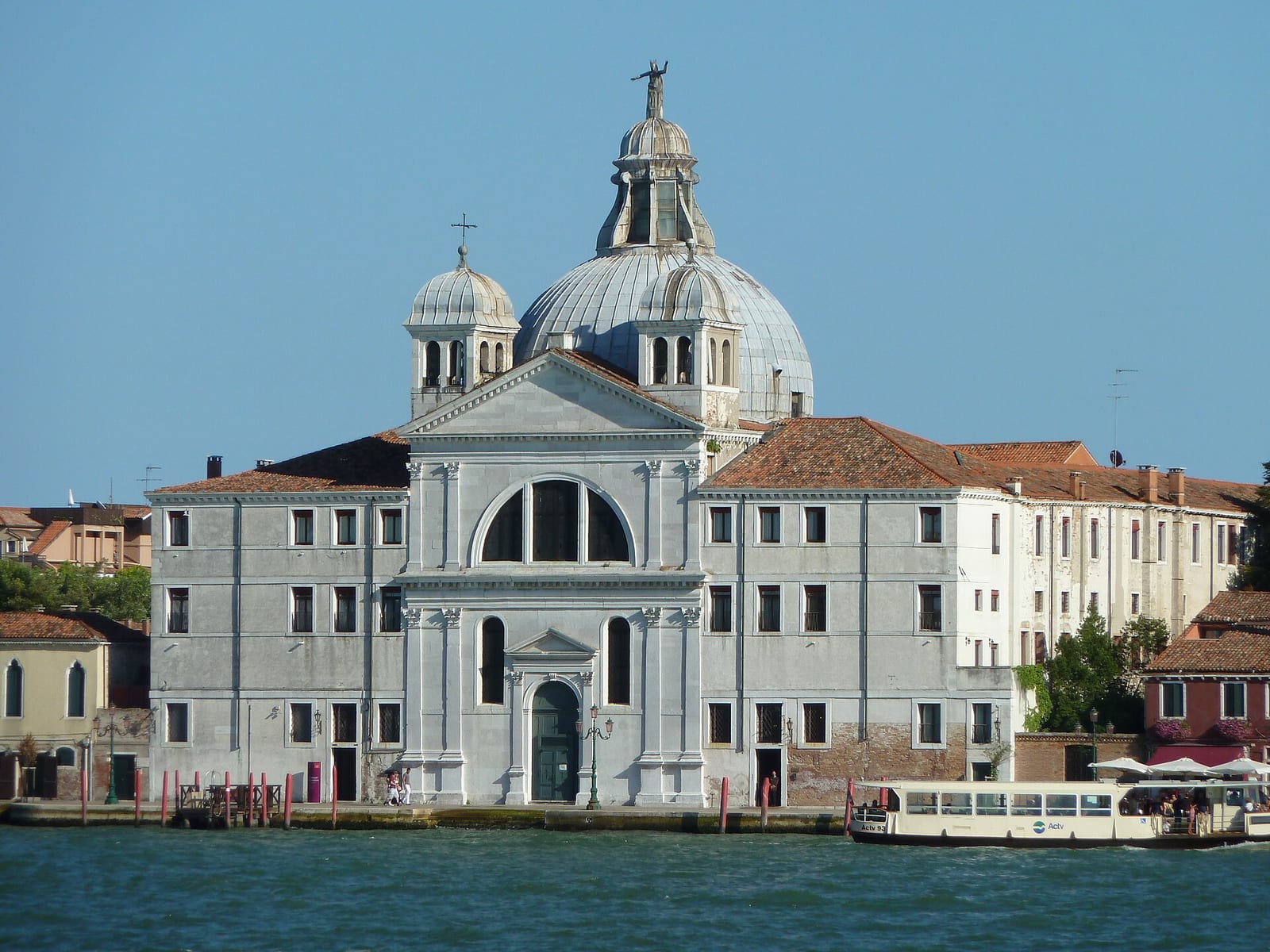Façade de L'église des Zitelle (Santa Maria della Presentazione)
