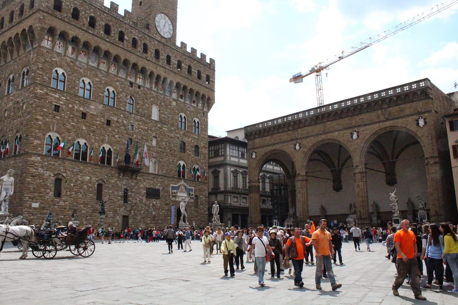 La Loggia dei Lanzi dans son environnement