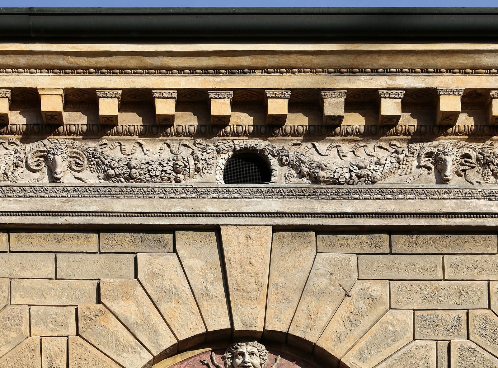 Détail de La Maison de Giulio Romano