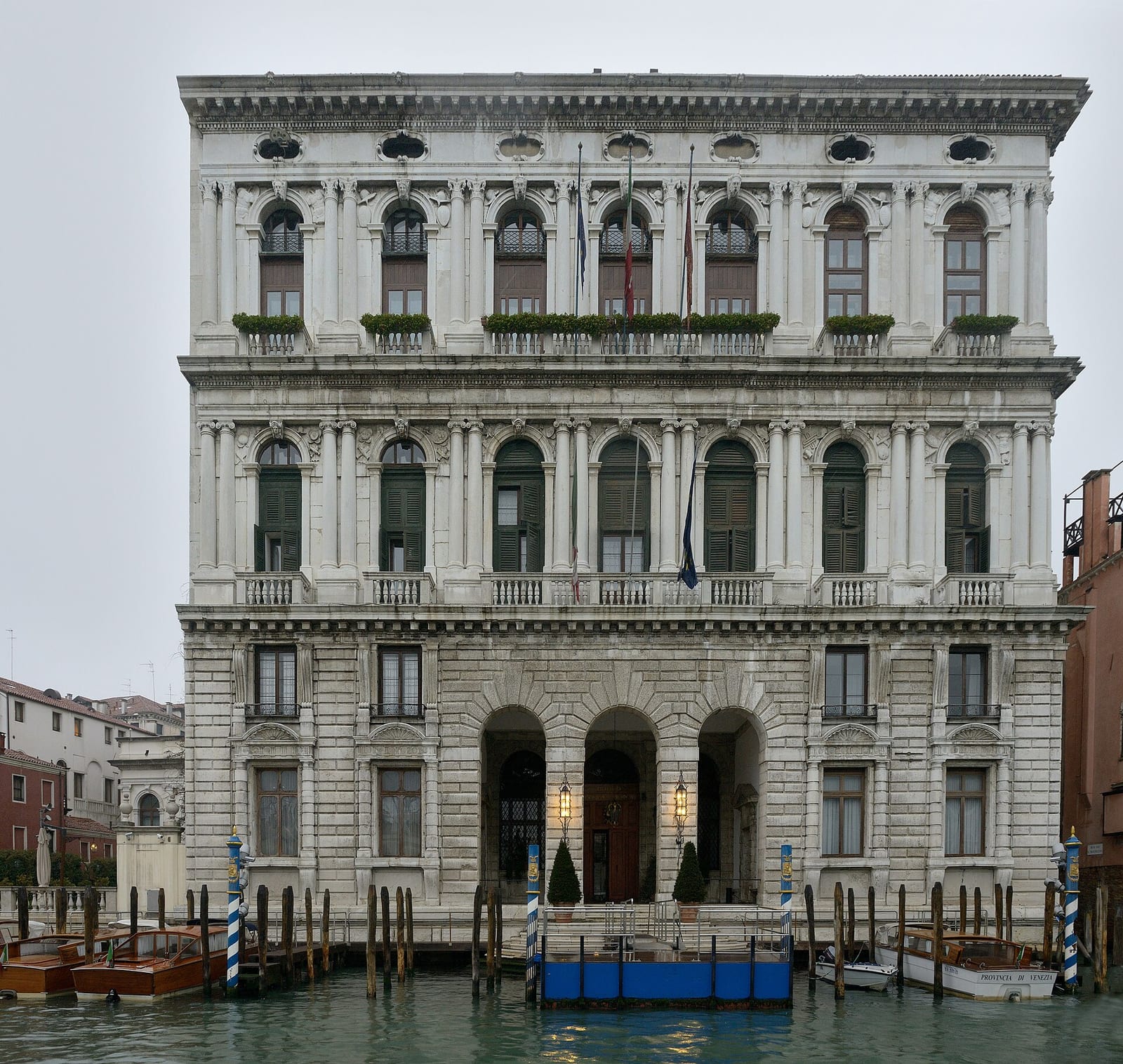 Façade de Le Palais Corner de la Ca' Granda