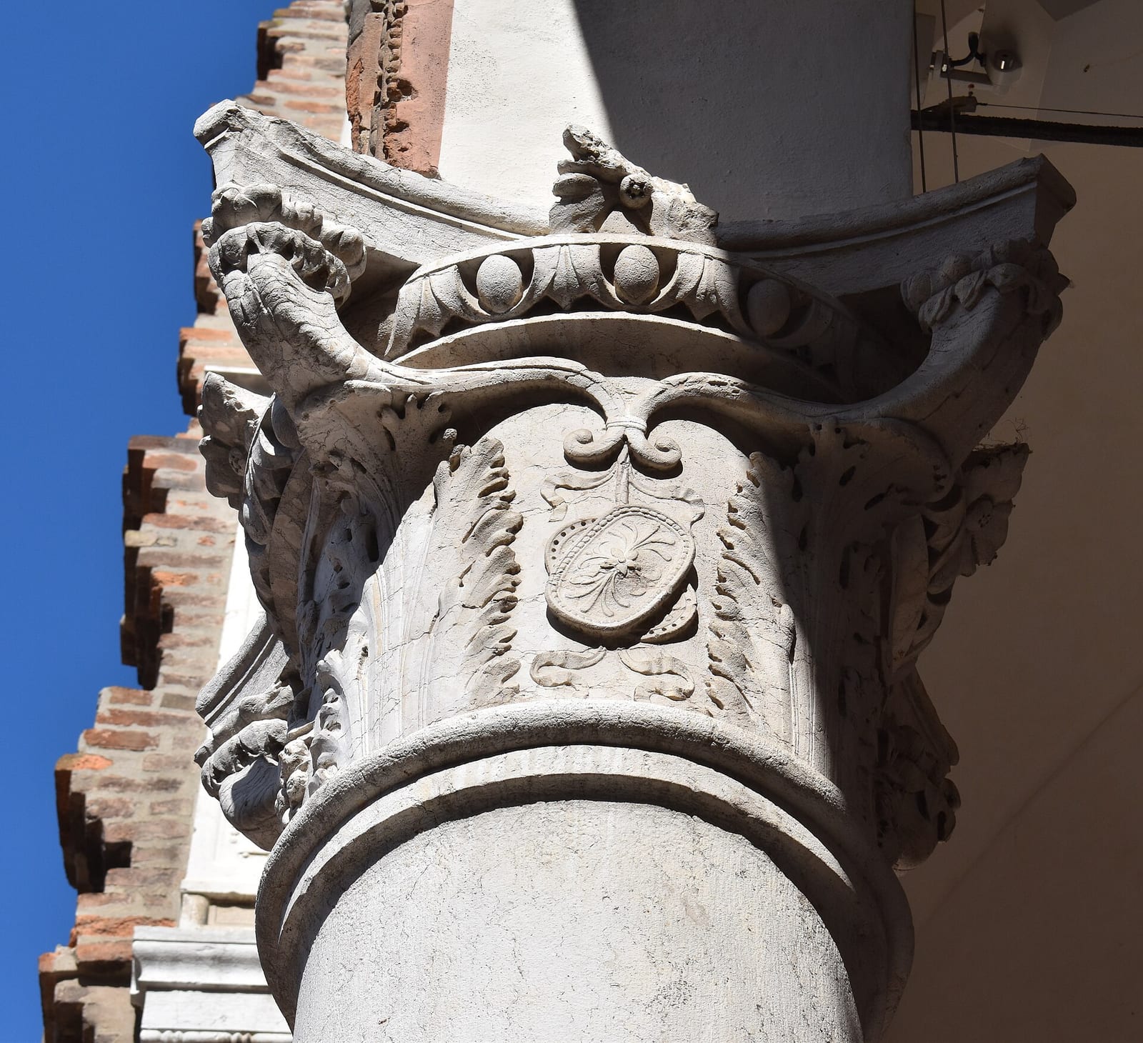 Détail de Le Palais de Ludovic le Maure (Palazzo Costabili)