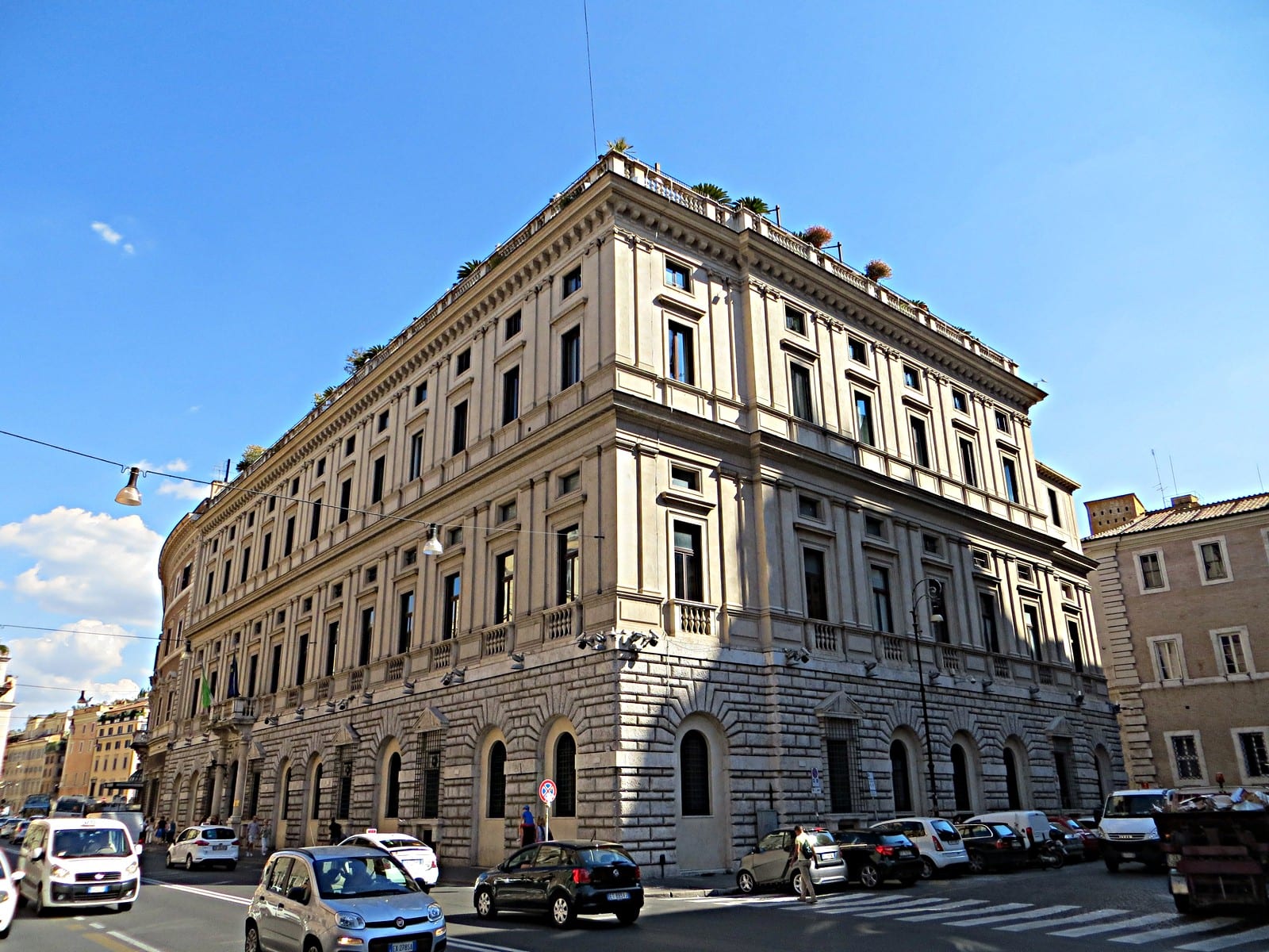 Le Palais Vidoni-Caffarelli dans son environnement
