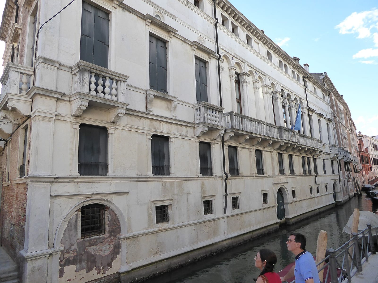 Vue de Le Palais Zorzi
