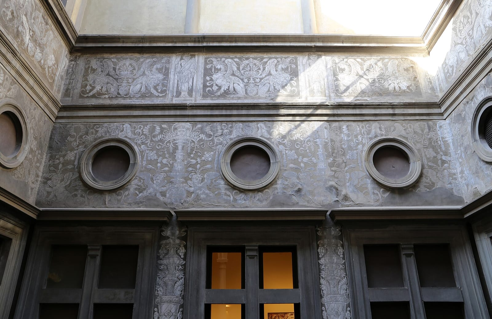 Le Palais Bartolini Salimbeni dans son environnement