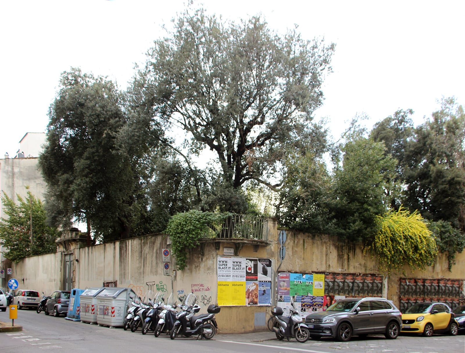 Le Palais Pandolfini dans son environnement