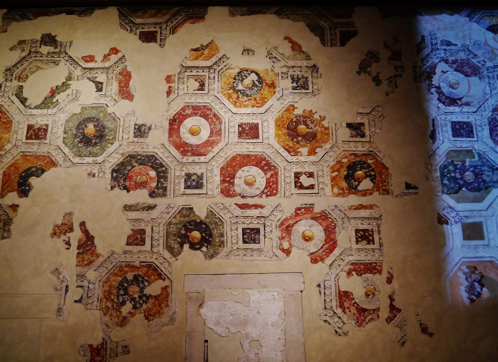 Intérieur de Le Palazzo Schifanoia à Ferrare