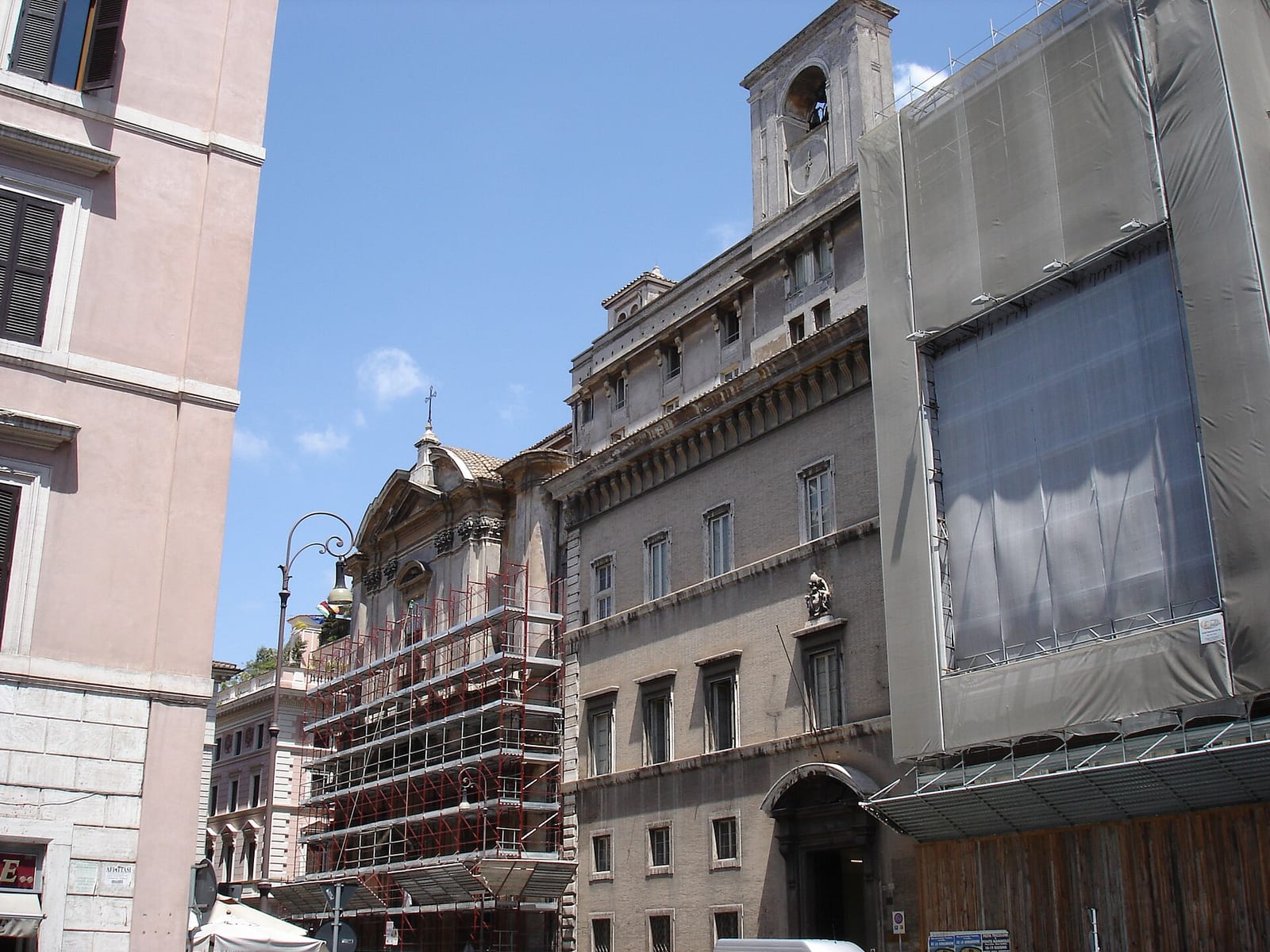 Façade de L'église Sant'Apollinare