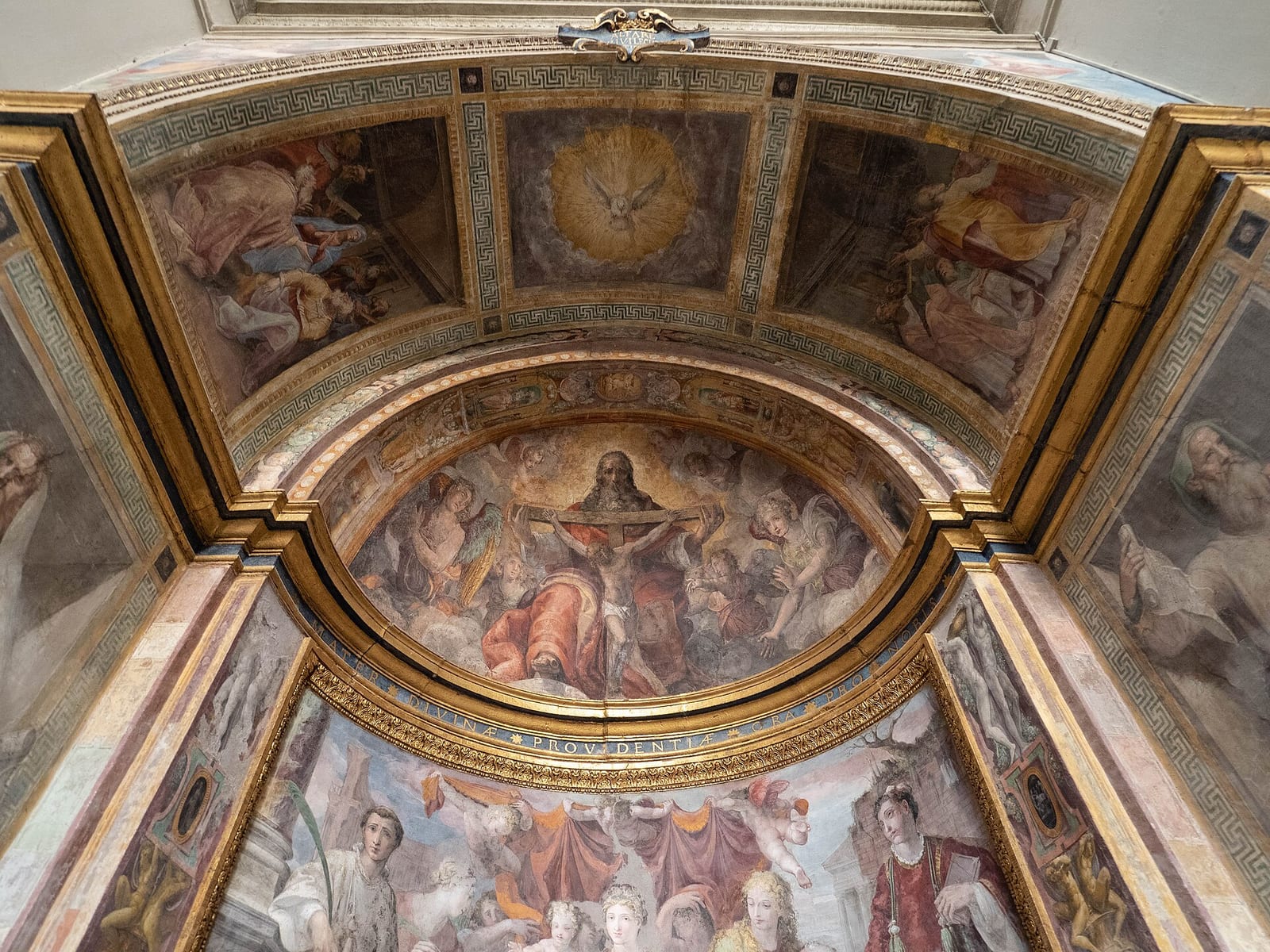 Intérieur de L'église Sant'Eligio degli Orefici
