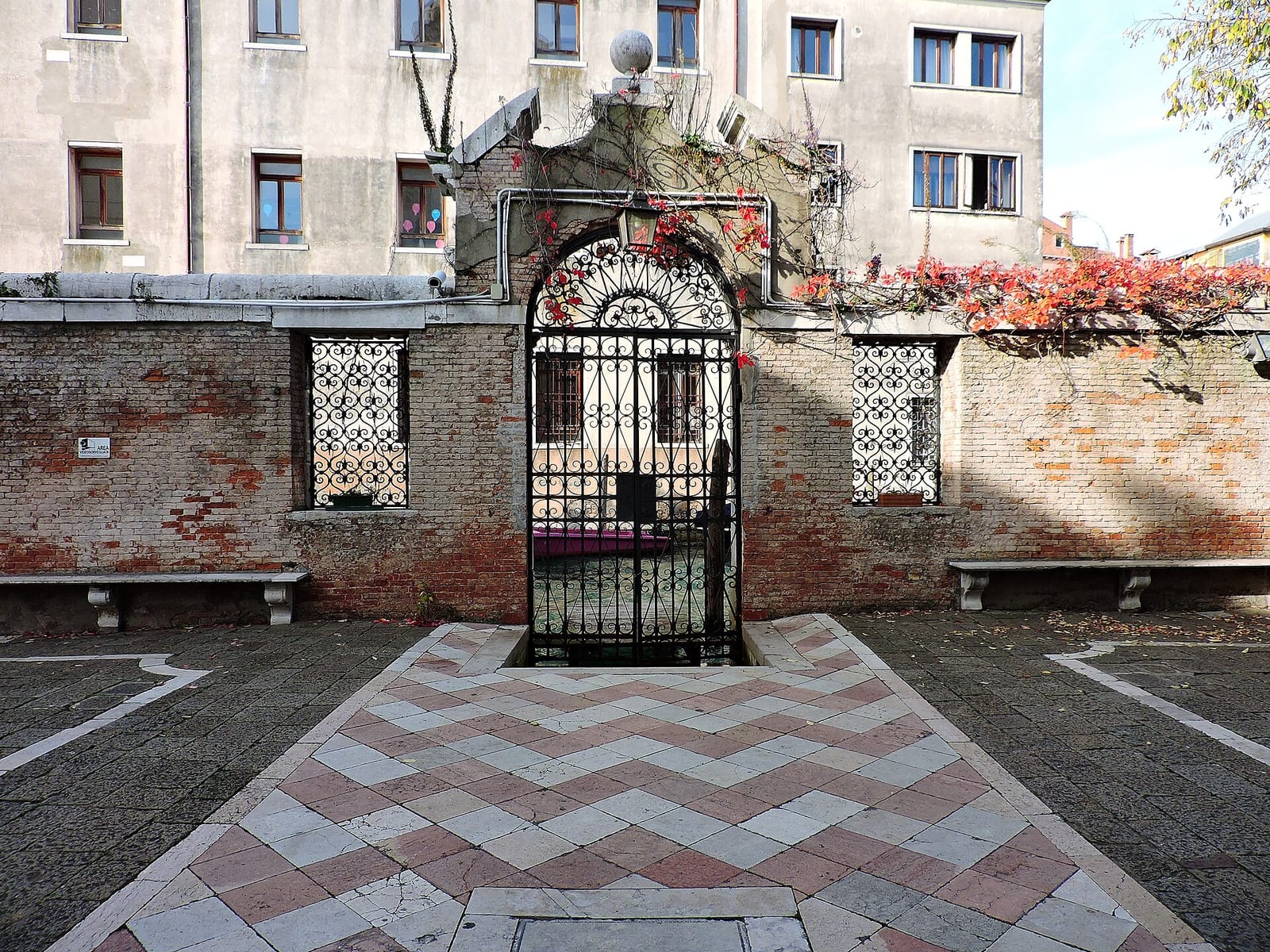 Détail de L'église San Giorgio dei Greci