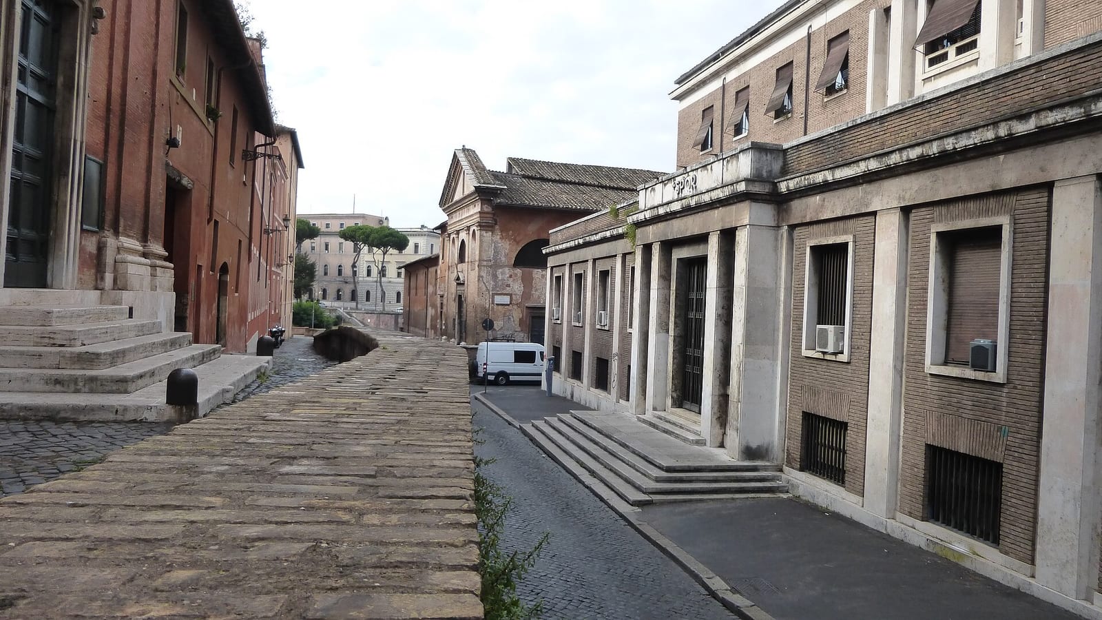 San Giovanni Decollato dans son environnement