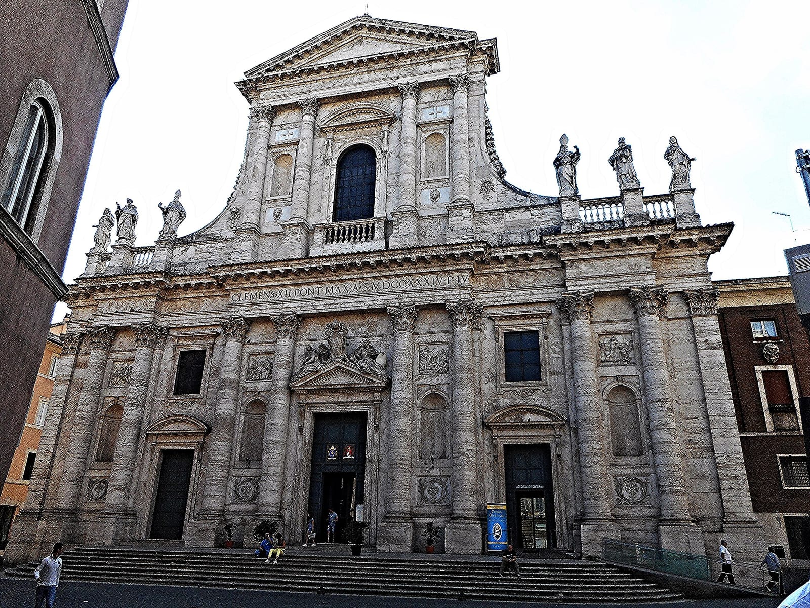 Façade de L'église San Giovanni dei Fiorentini