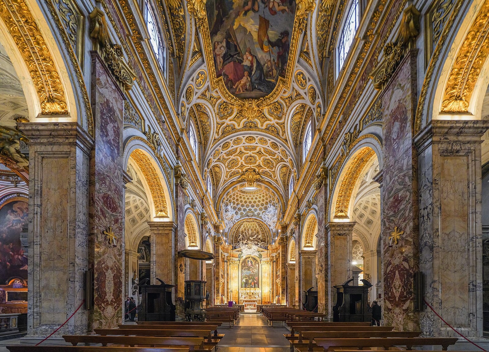 Intérieur de L'église San Luigi dei Francesi