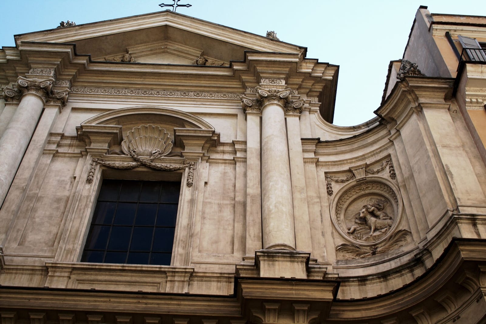 Façade de Sainte-Catherine-de-Sienne de la Via Giulia