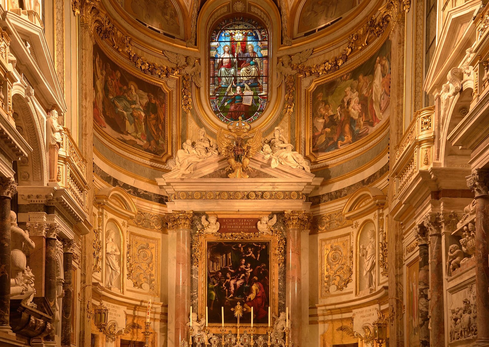 Intérieur de L'église Santa Maria dell'Anima