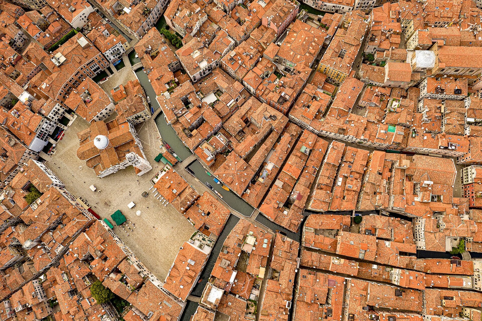 L'église Santa Maria Formosa dans son environnement