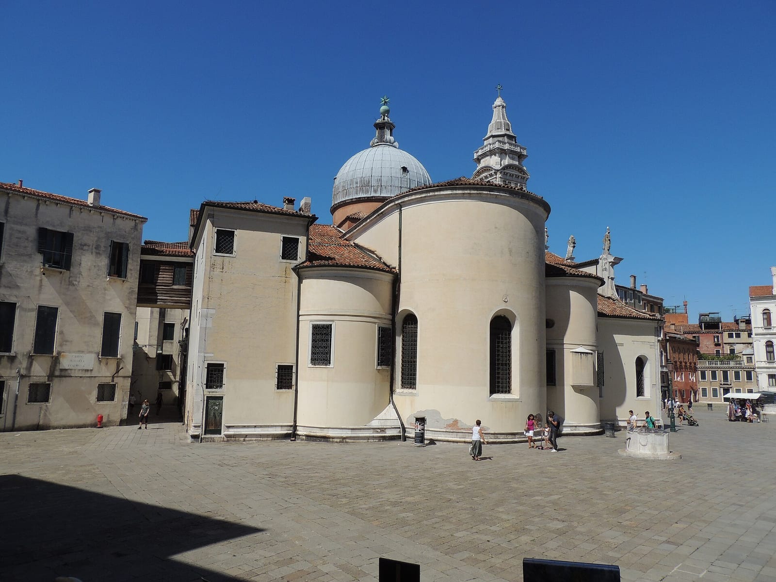 Vue de L'église Santa Maria Formosa