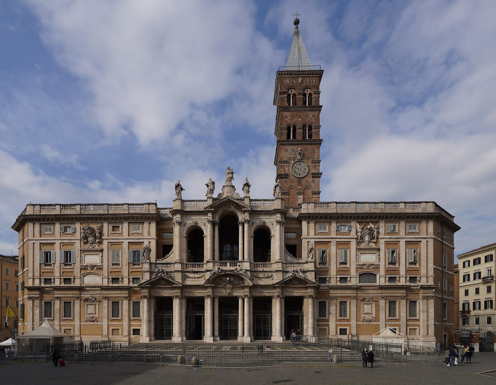 Façade de La basilique Santa Maria Maggiore