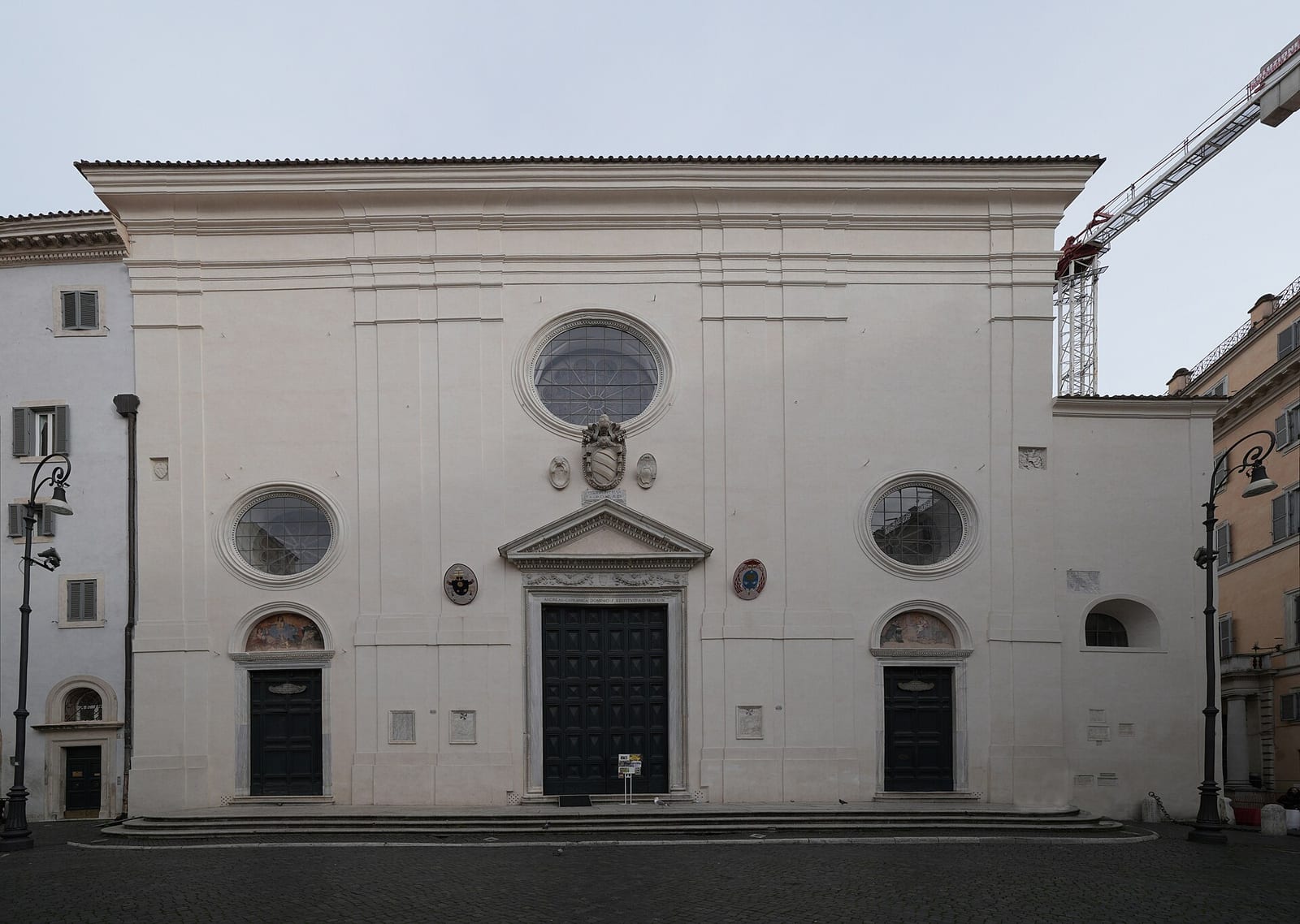 Façade de La basilique Santa Maria sopra Minerva