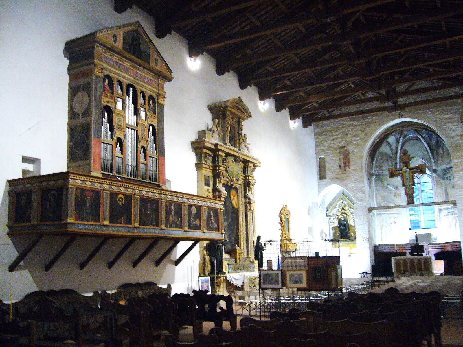 Intérieur de L'église San Francesco de Montefalco