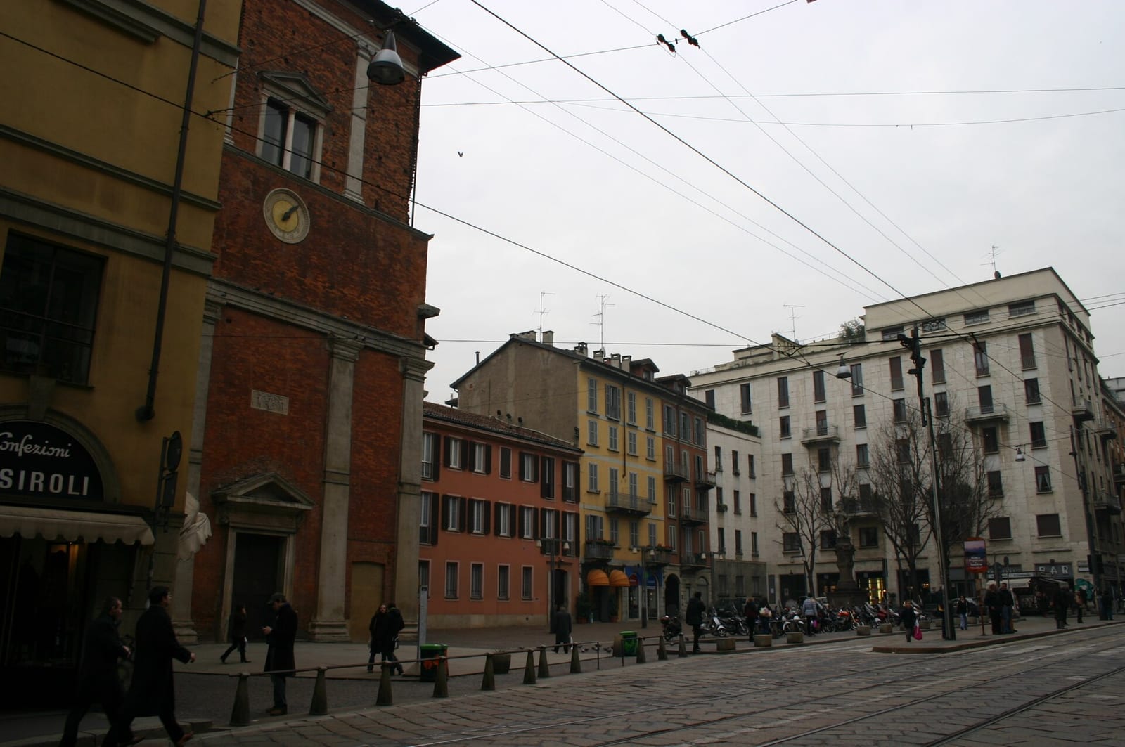 San Nazaro in Brolo et la Cappella Trivulzio (Milan) dans son environnement