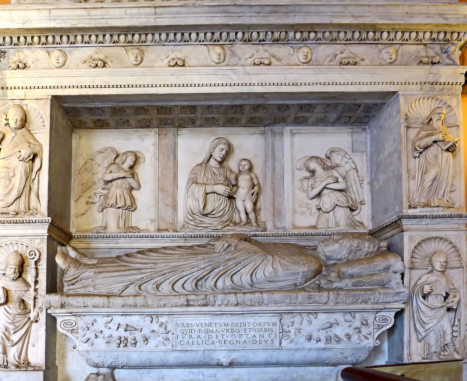 Détail de L'église San Salvatore in Lauro